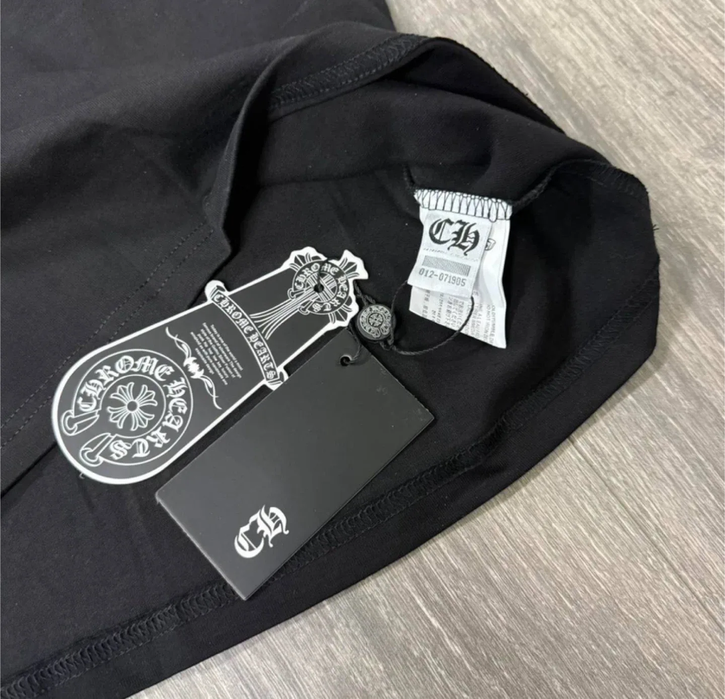 Chrome Hearts Horseshoe Logo Black T-Shirt - NWT image indicator(7)