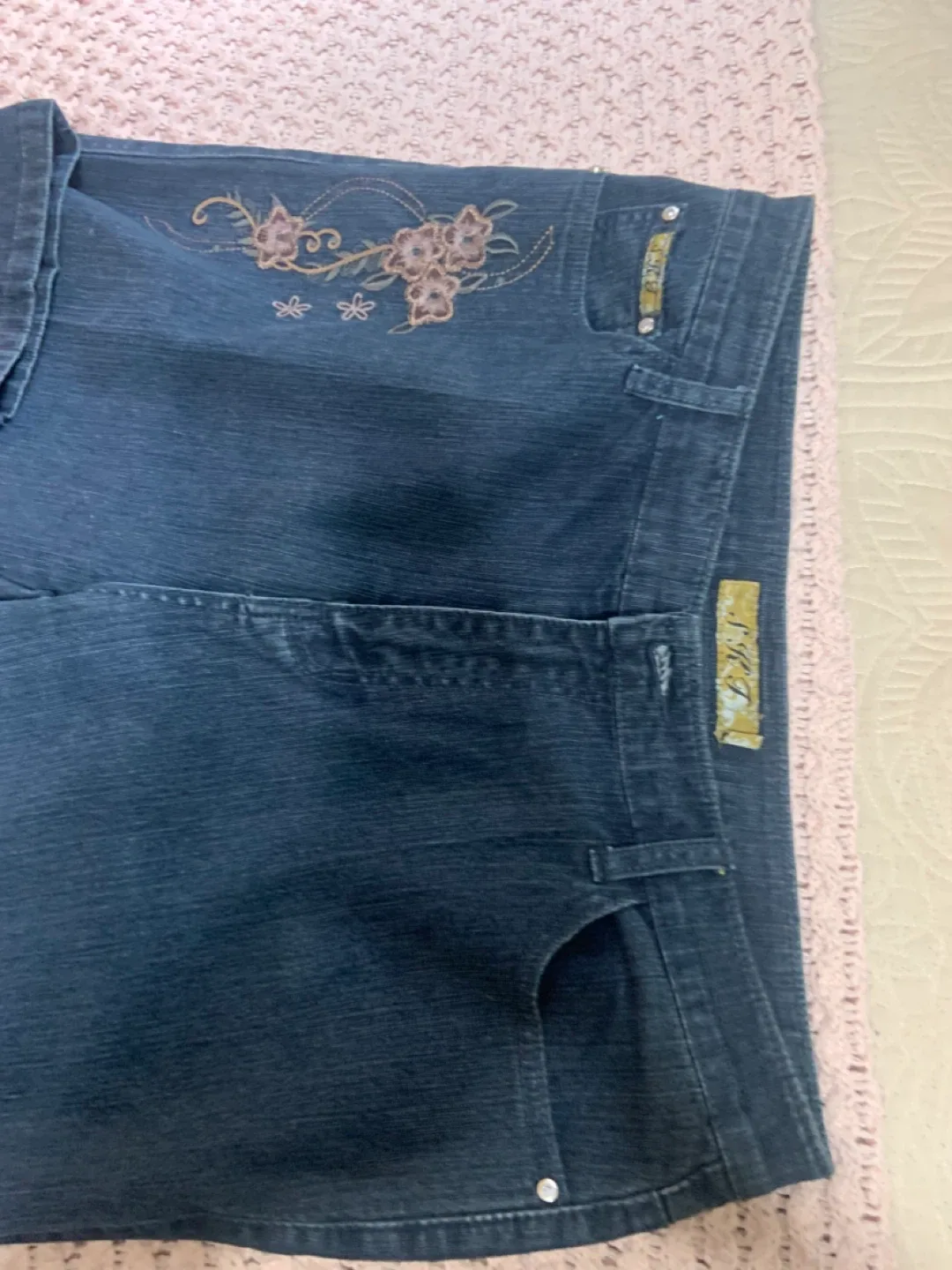 WOMEN’S S.K.T Jeans - Size 34 image indicator(4)
