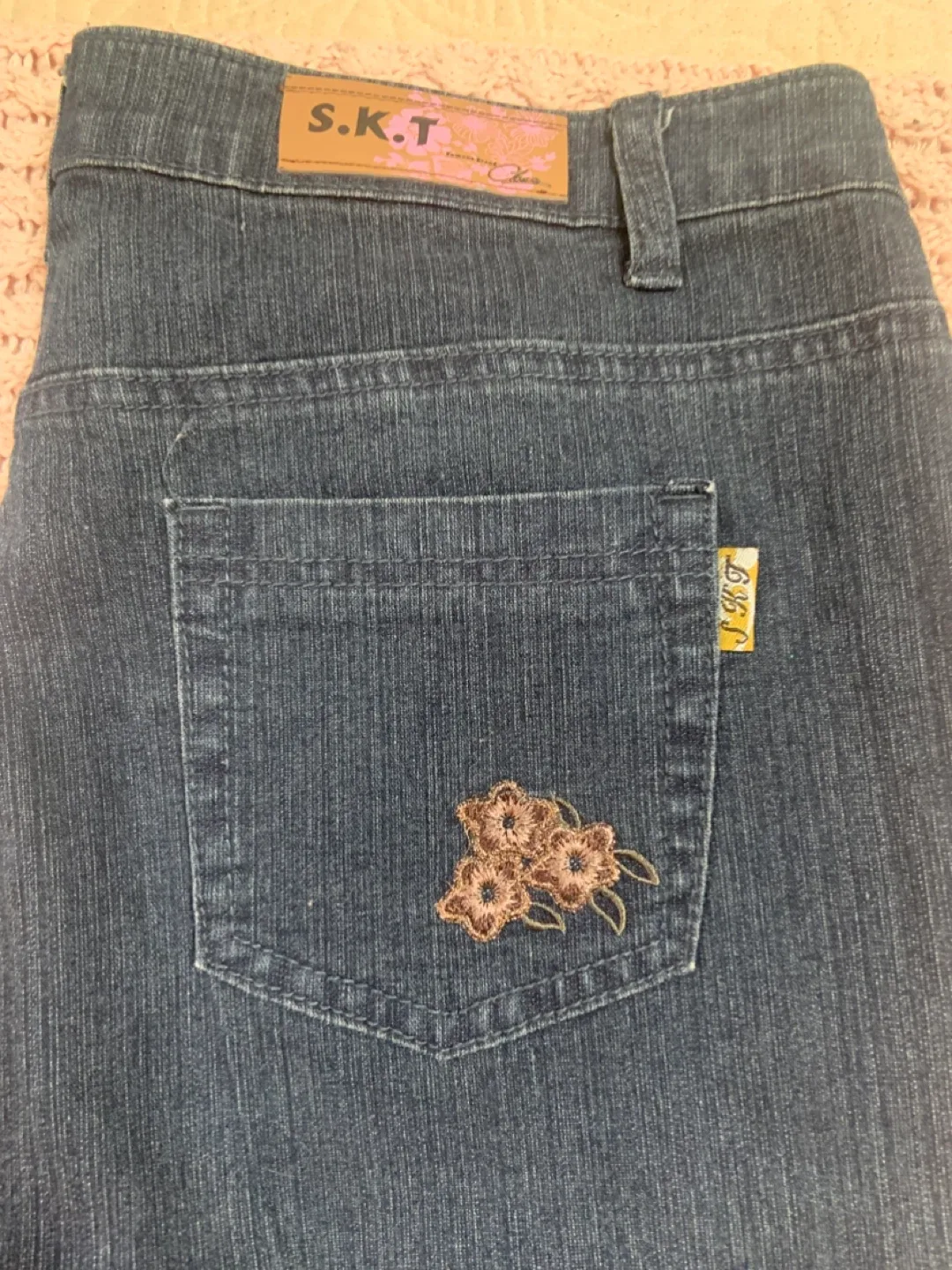 WOMEN’S S.K.T Jeans - Size 34 image indicator(5)