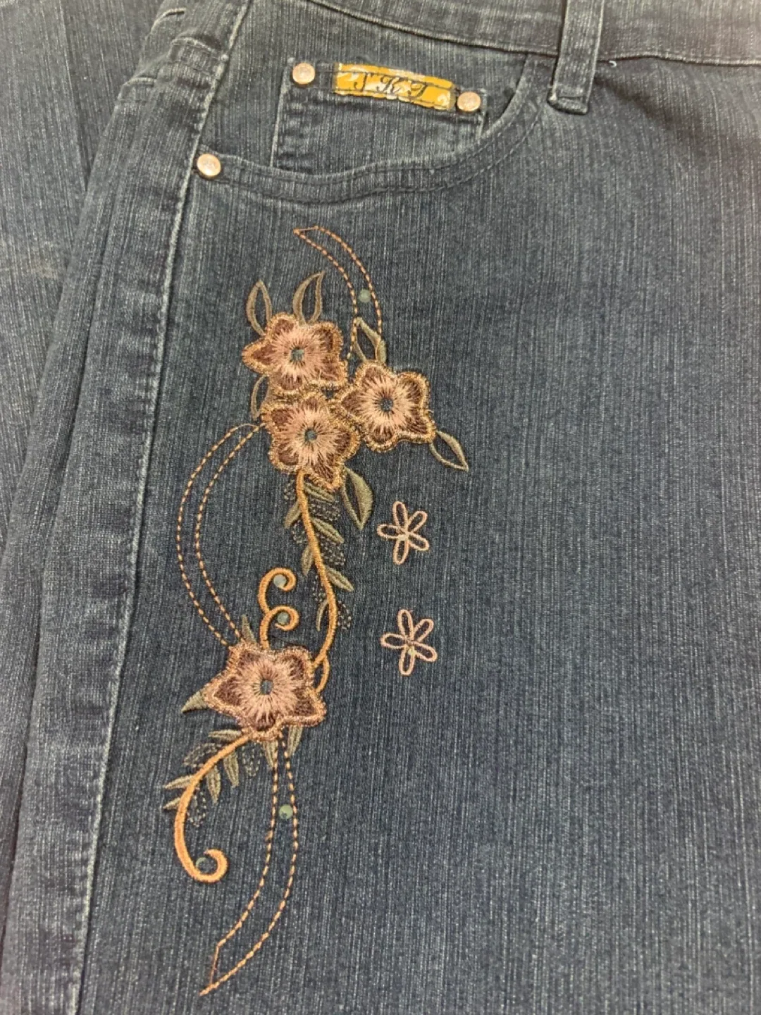 WOMEN’S S.K.T Jeans - Size 34 image indicator(9)