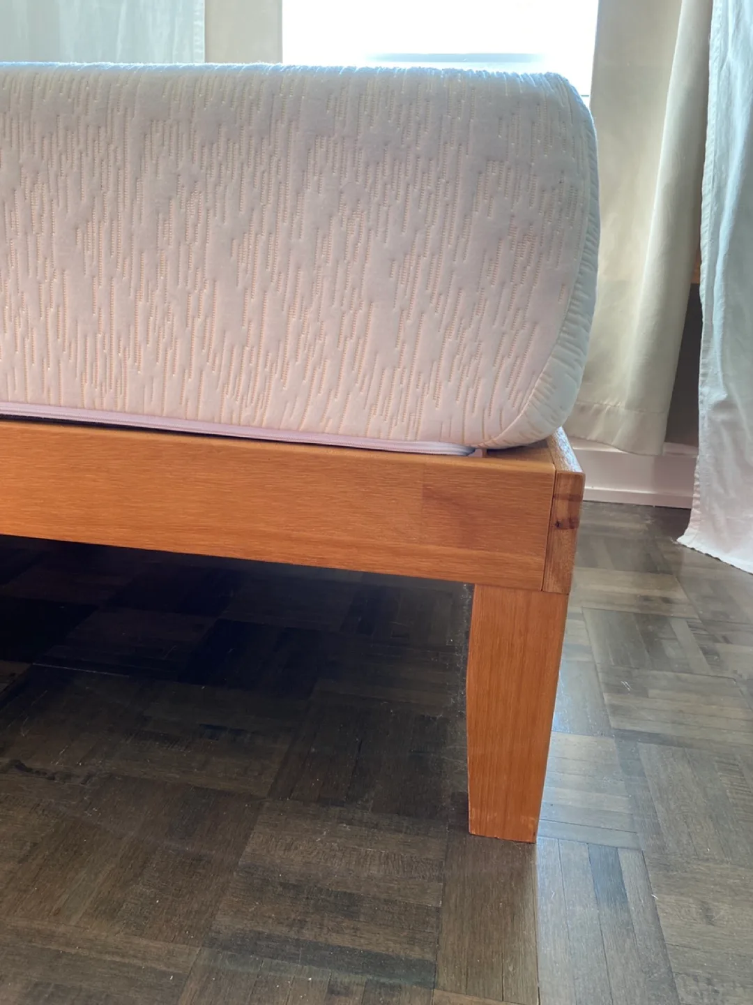 Twin Size Bed & mattress image indicator(3)