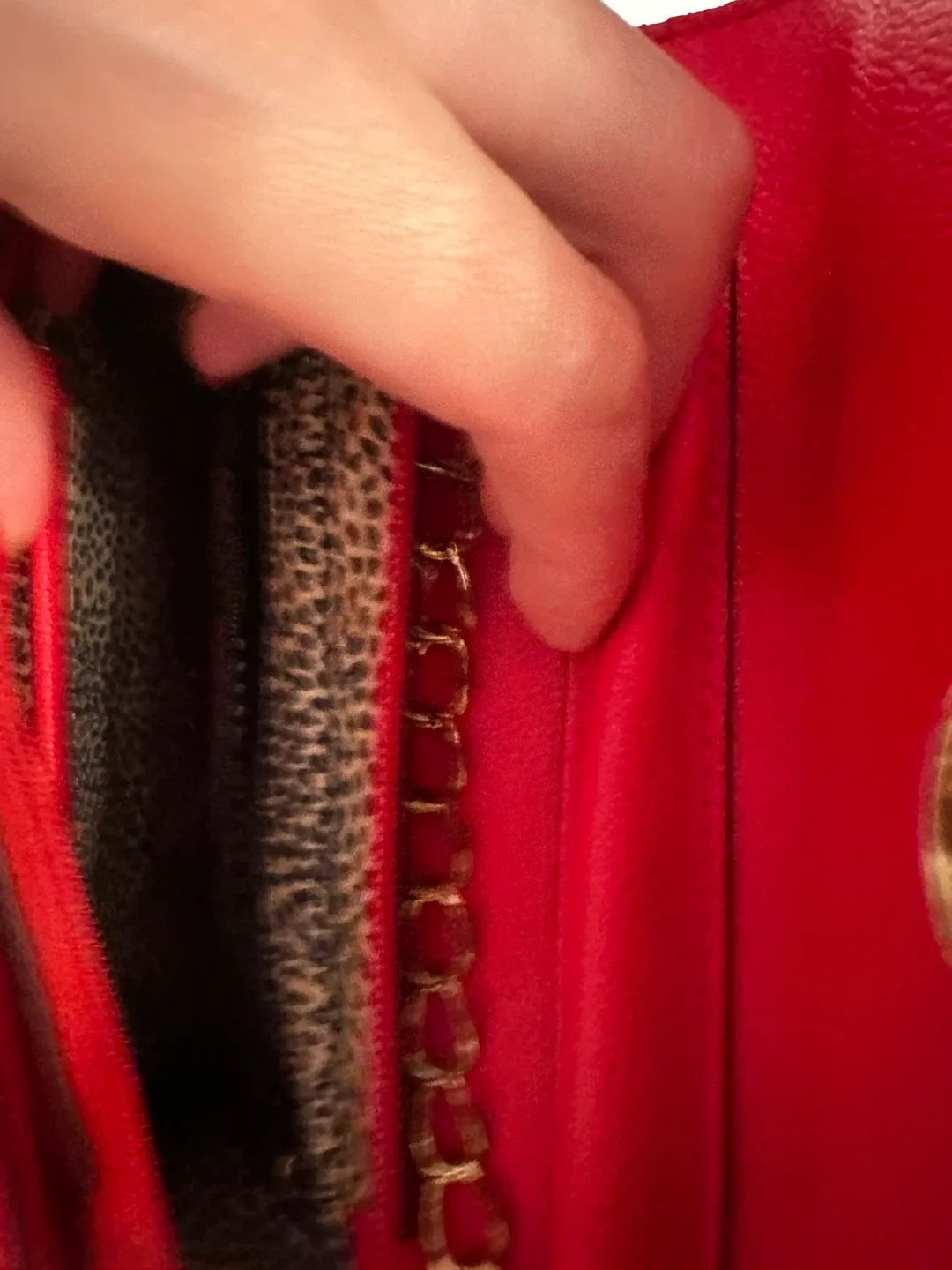 Red Quilted Chain Bag image indicator(3)