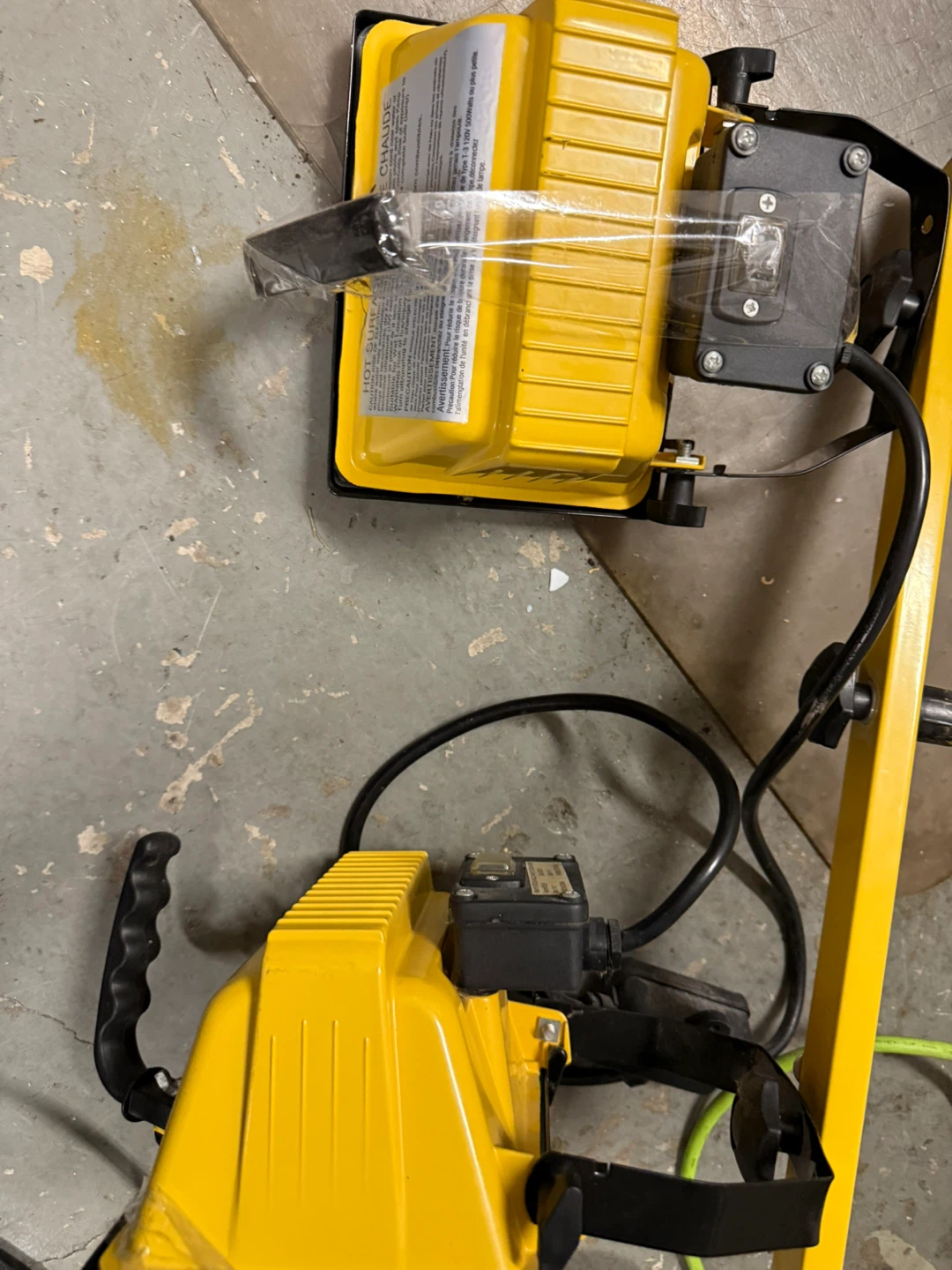 DeWalt Work Light - photo 2