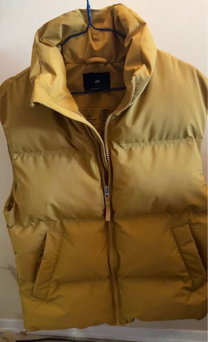 H&M Puffer Vest - Size S - Mustard Yellow image indicator(3)