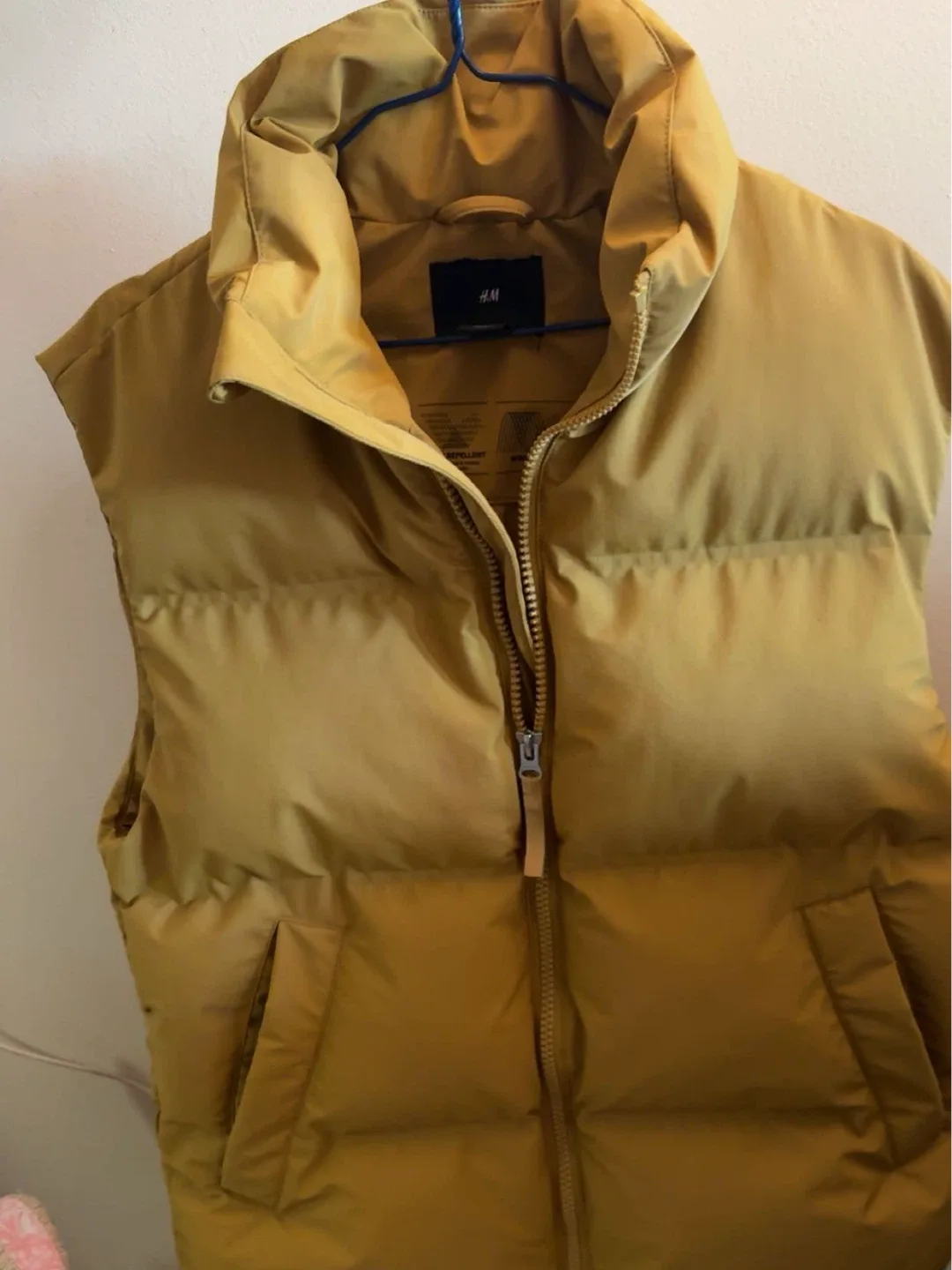 H&M Puffer Vest - Size S - Mustard Yellow image indicator(2)