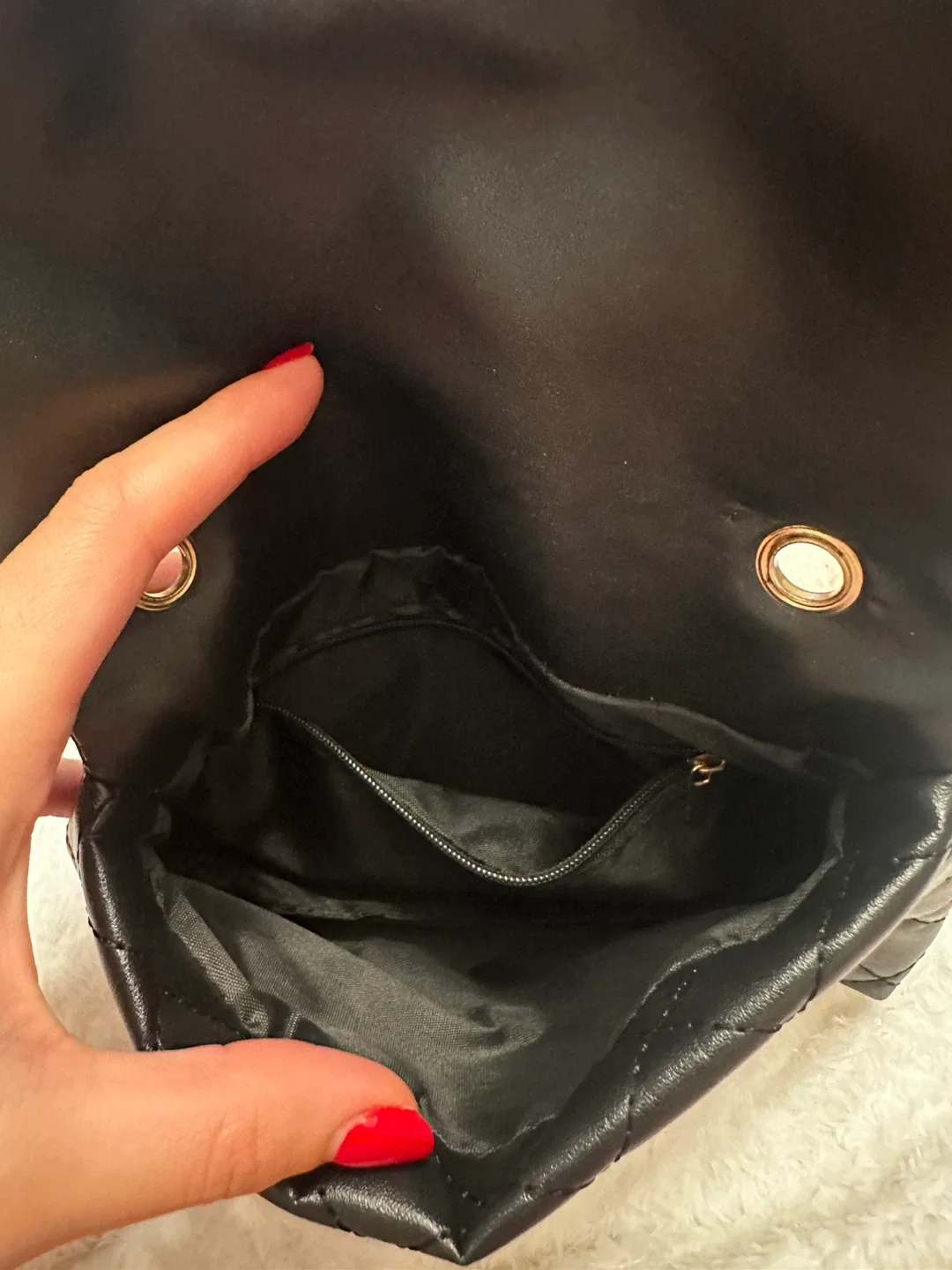 Black Quilted Crossbody Bag image indicator(2)