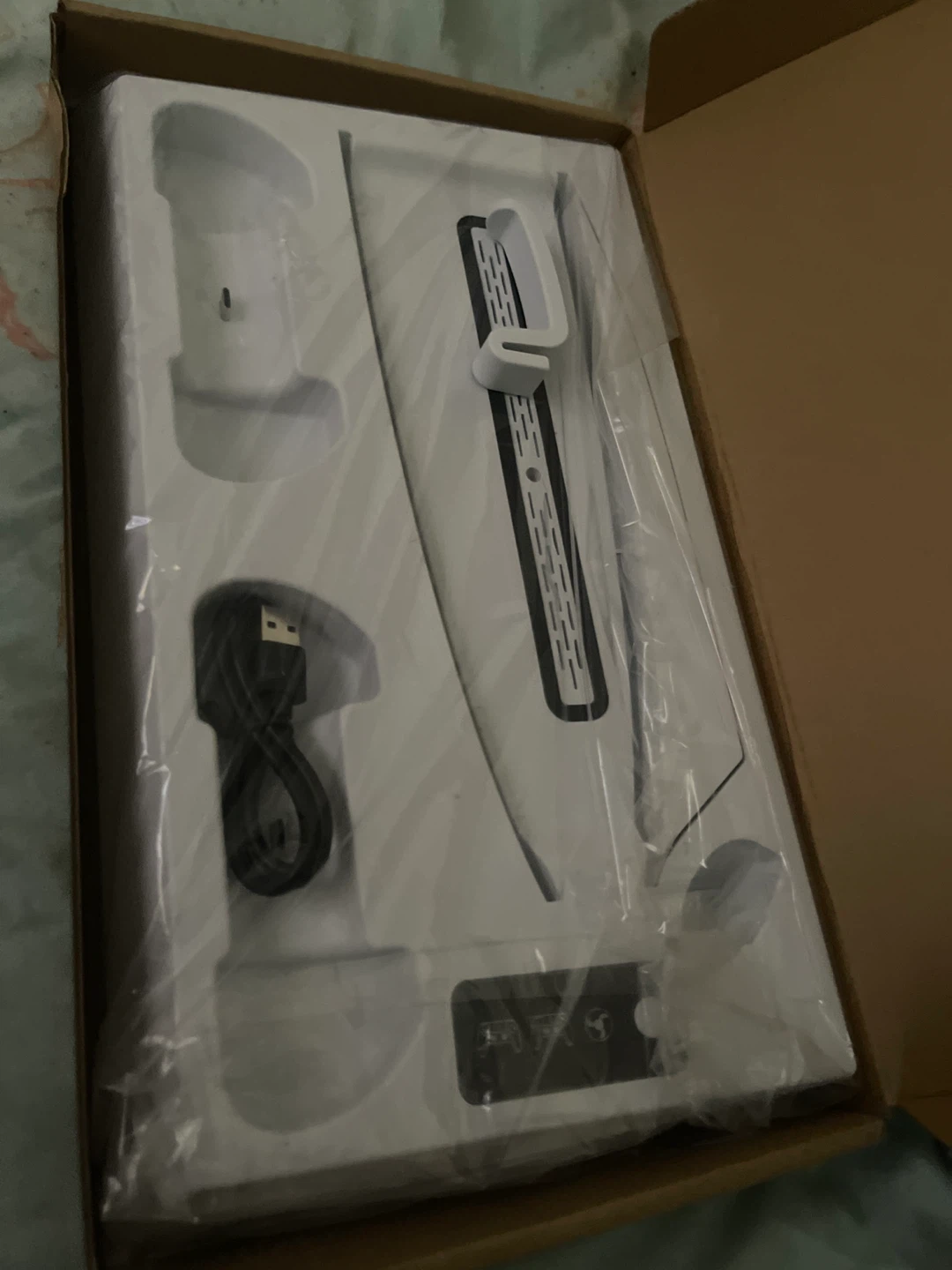 Ps5 cooling dock and controller