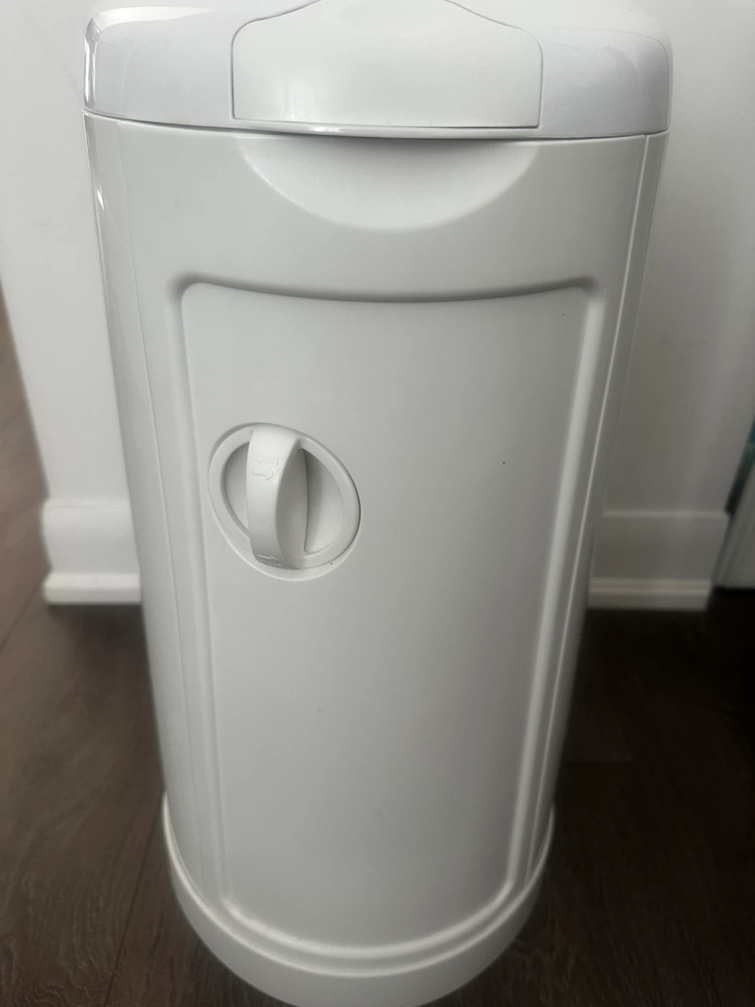 Munchkin Step Diaper Pail