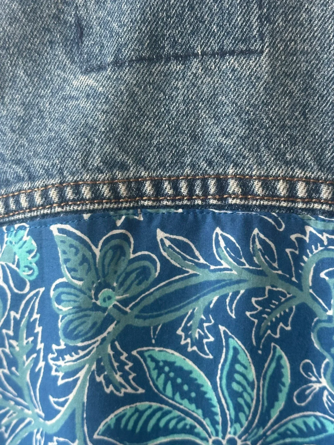 Levi Strauss & Co. Signature Denim Jacket image indicator(3)