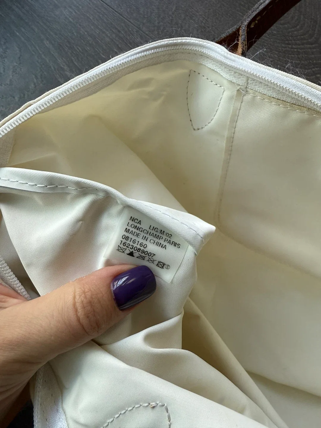 LONGCHAMP Medium Le Pliage Original M Tote Shoulder Bag image indicator(8)