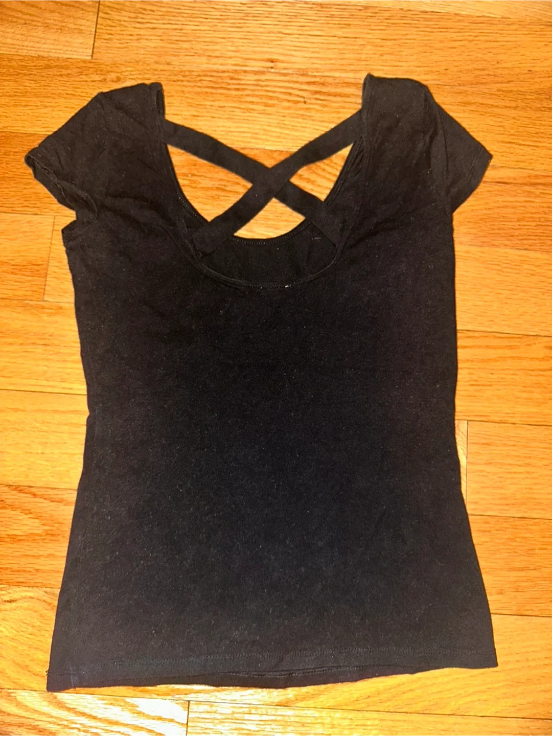 Black Criss-Cross Back Top - Size m image indicator(2)