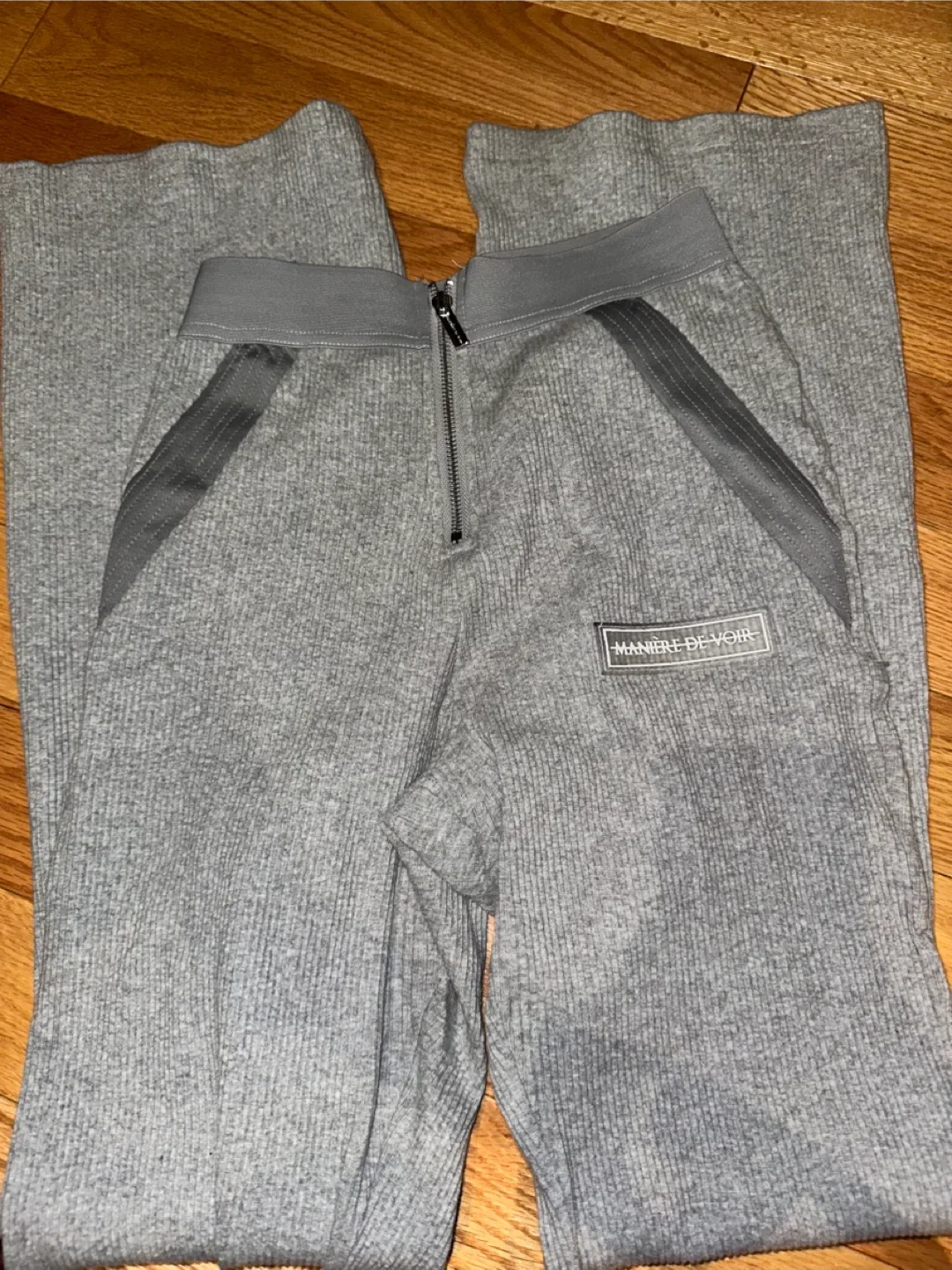 Manière De Voir Grey Ribbed Flare Pants image indicator(4)