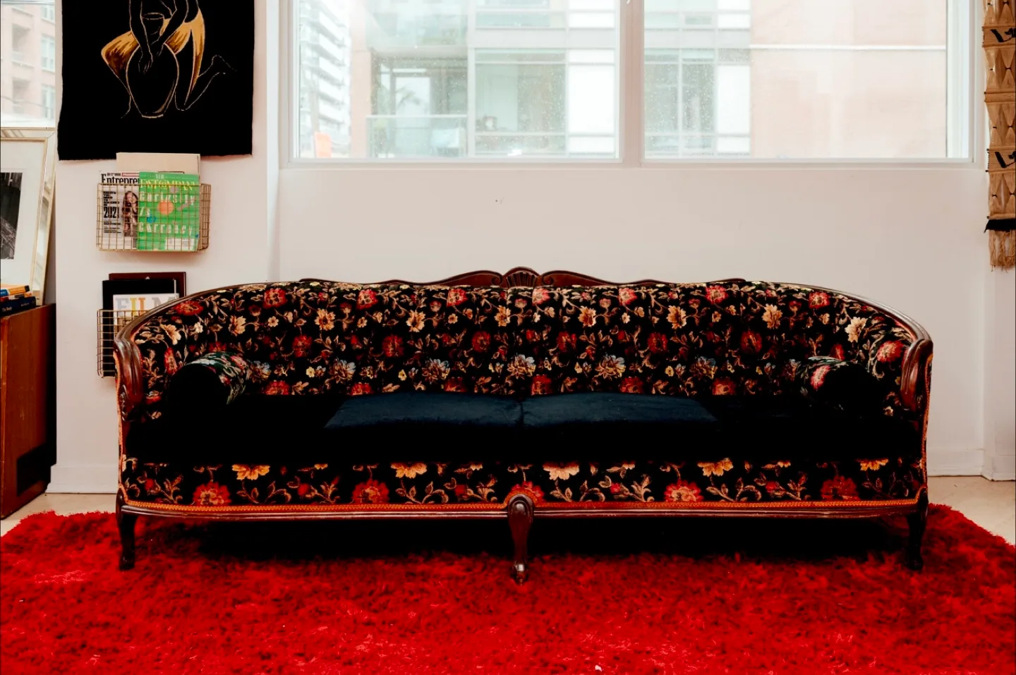 Floral Vintage Sofa 🌺 thumbnail