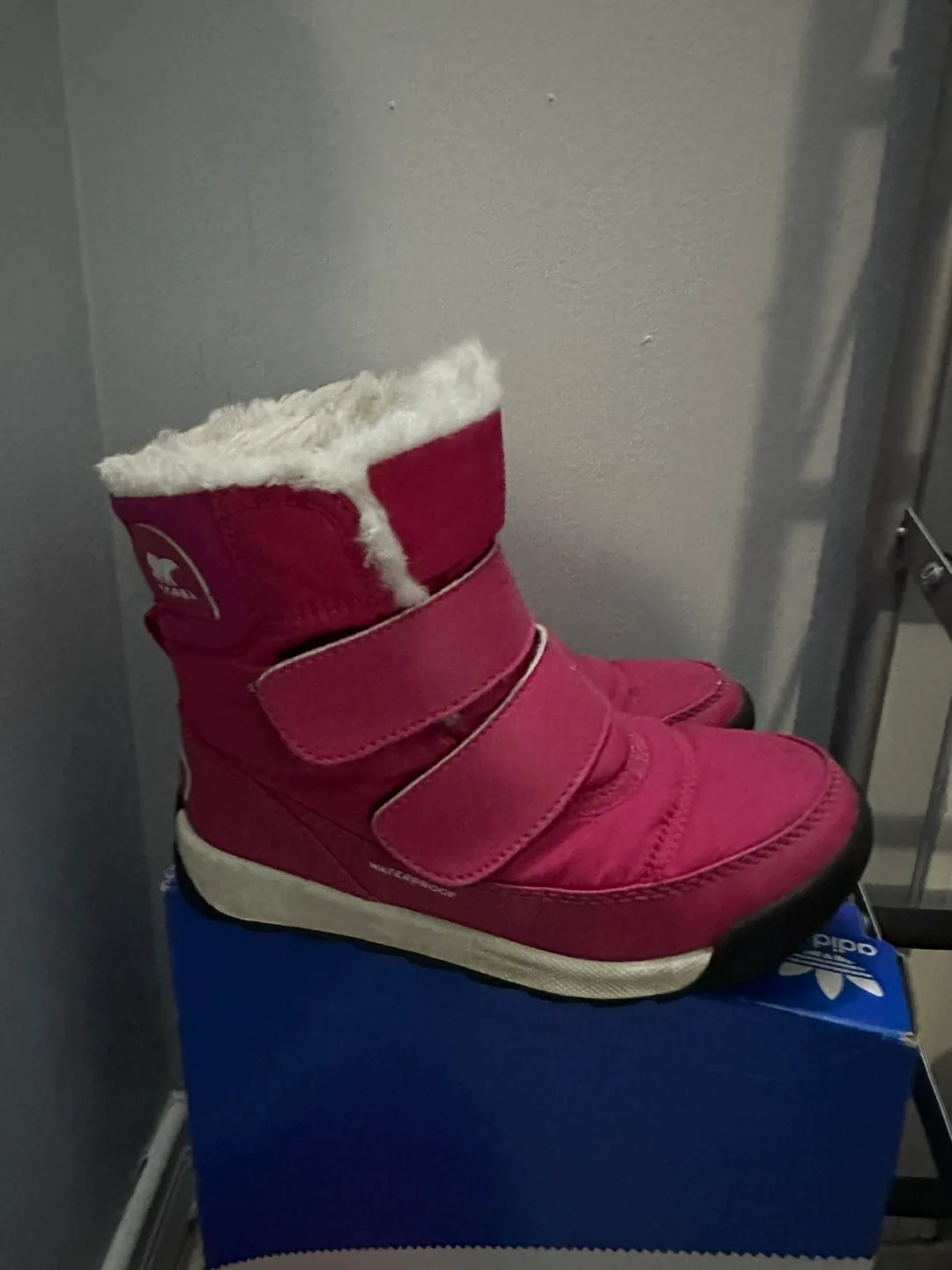 Kids Sorel Pink Winter Boots image indicator(3)