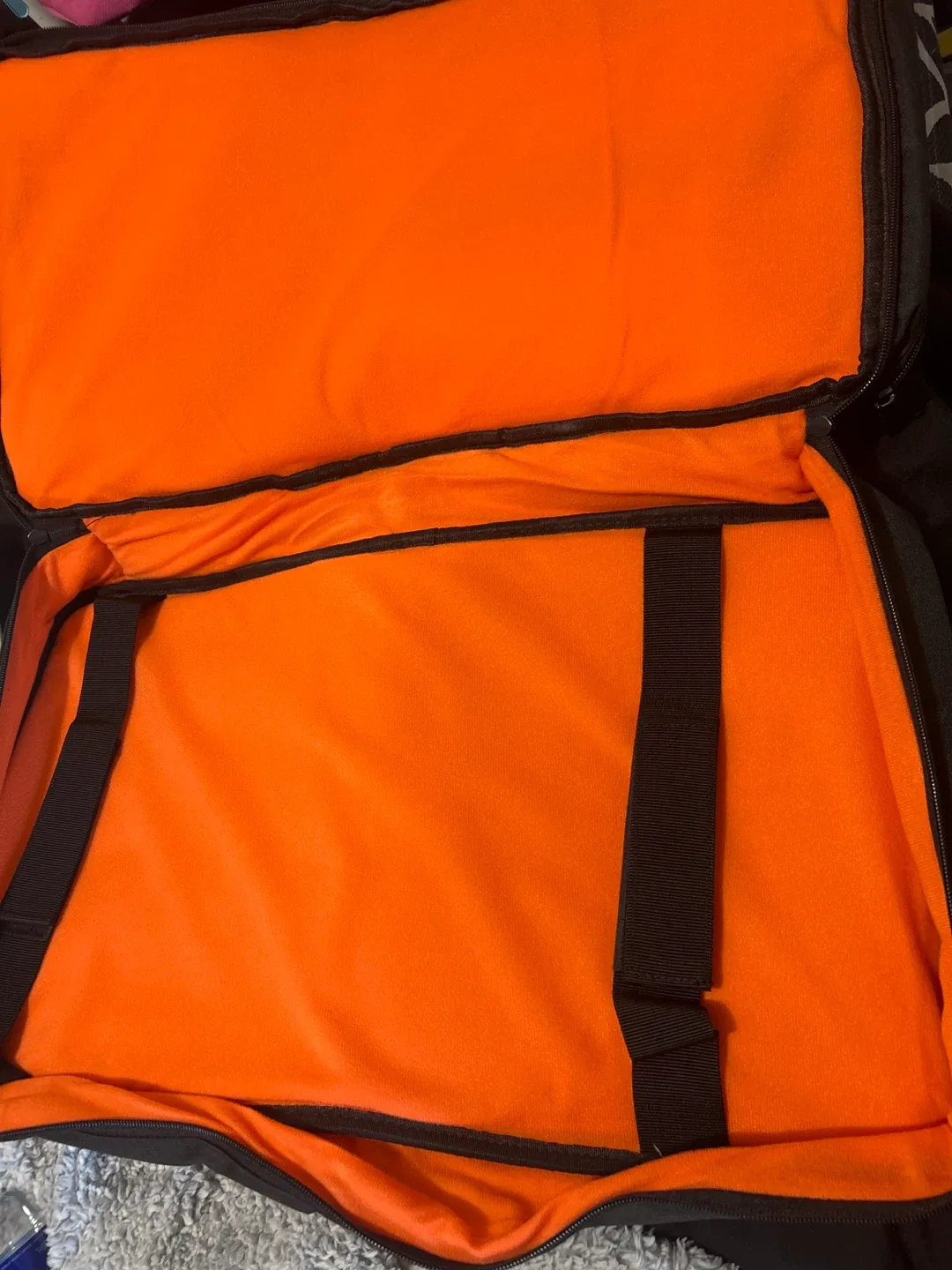 🥕 LEFOR·Z  brand Black Carrying Bag image indicator(5)