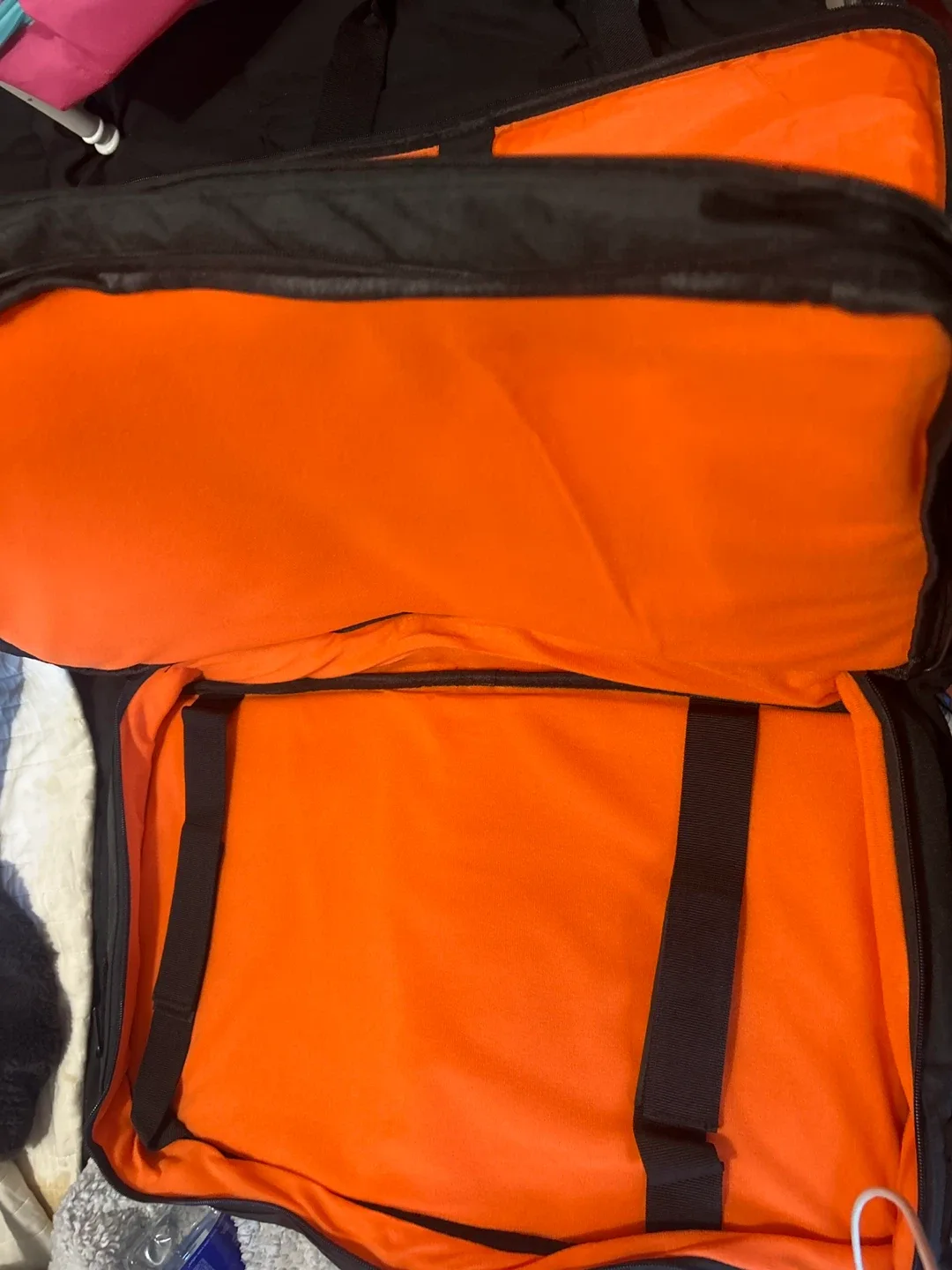 🥕 LEFOR·Z  brand Black Carrying Bag image indicator(7)