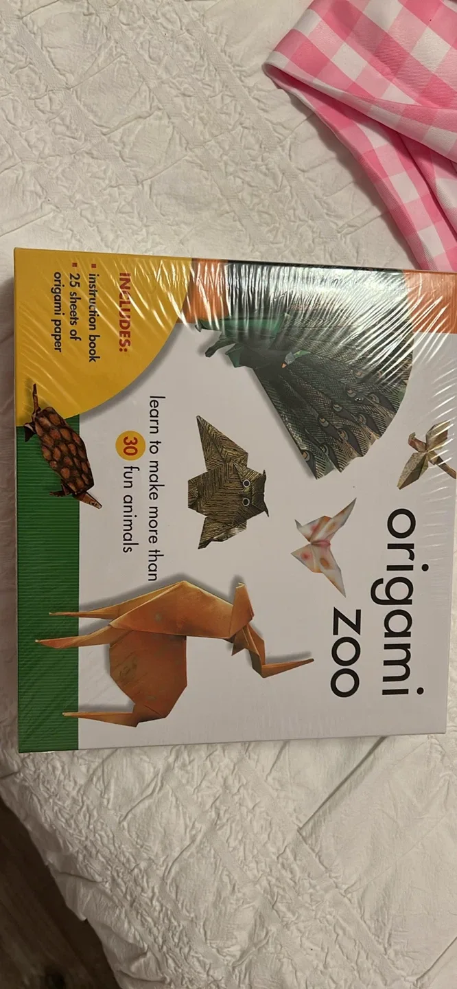 Origami Zoo Kit - Learn 30 Fun Animals! thumbnail