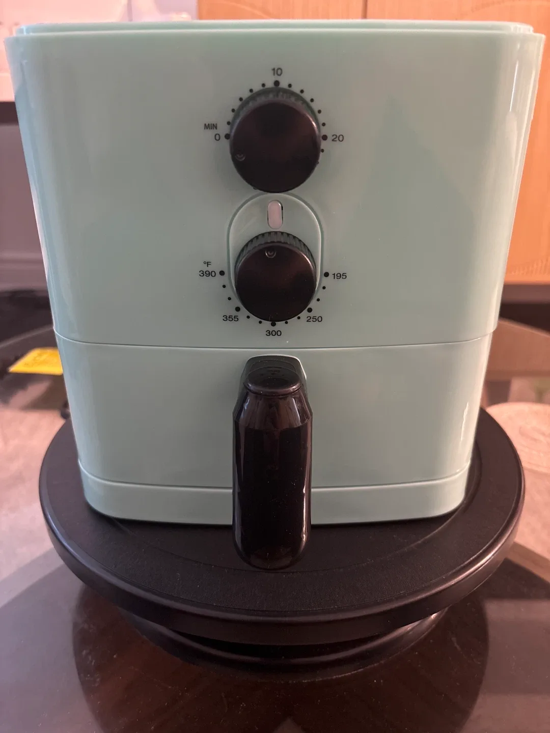 NEW Elite Gourmet 1QT Oil-Free Air Fryer - Mint Green