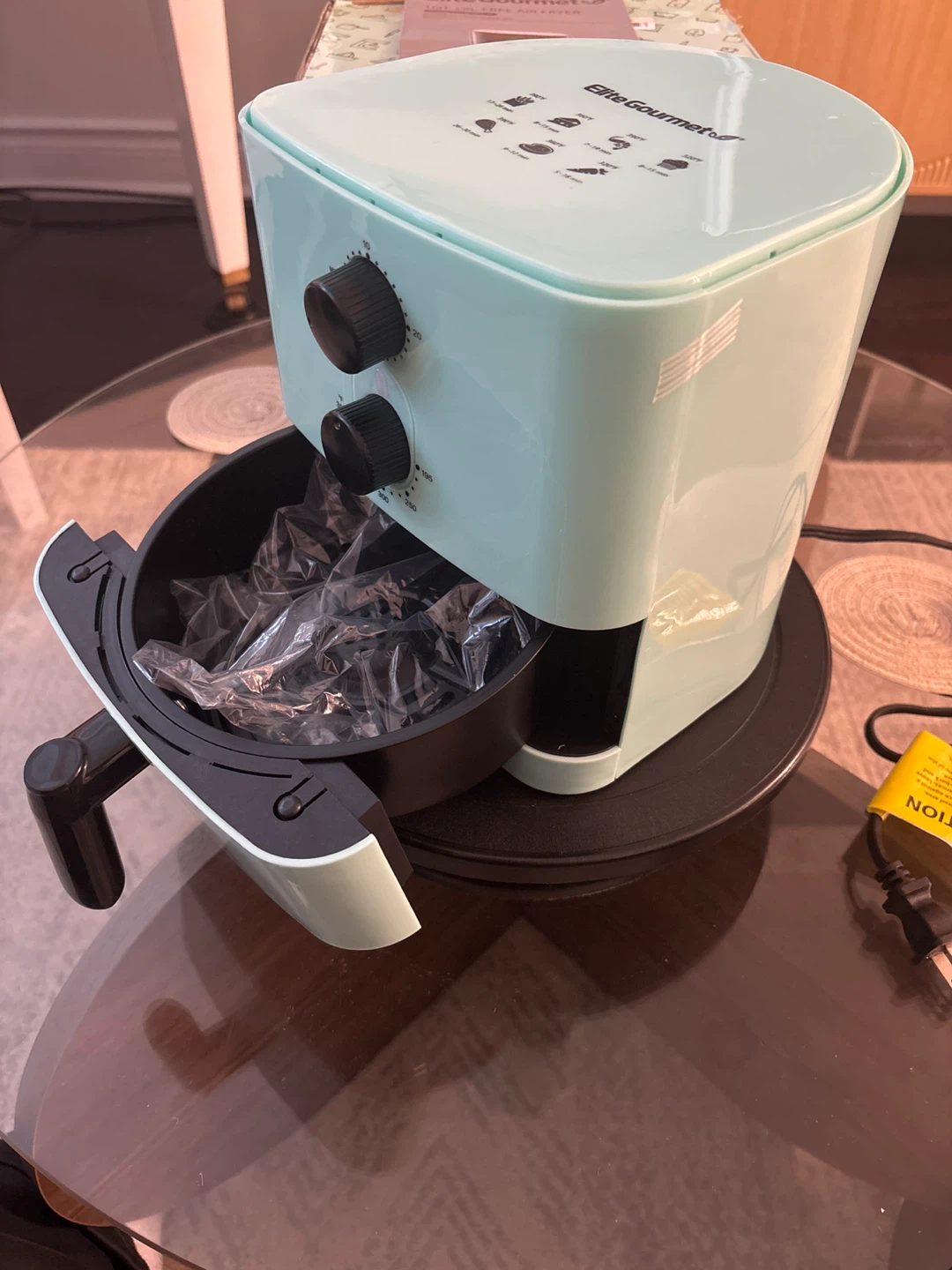 NEW Elite Gourmet 1QT Oil-Free Air Fryer - Mint Green - photo 3