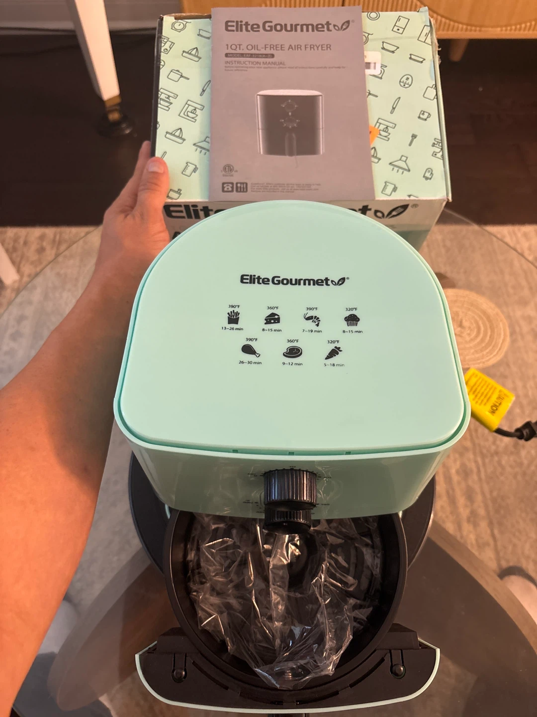 NEW Elite Gourmet 1QT Oil-Free Air Fryer - Mint Green - photo 5