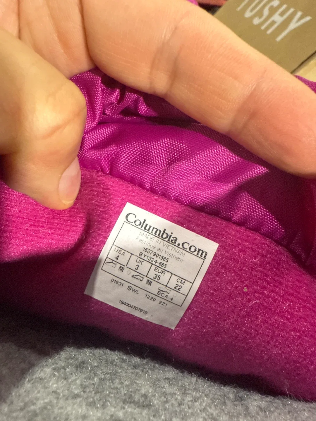 Columbia Toddler Snow Boots - Size 4 image indicator(2)