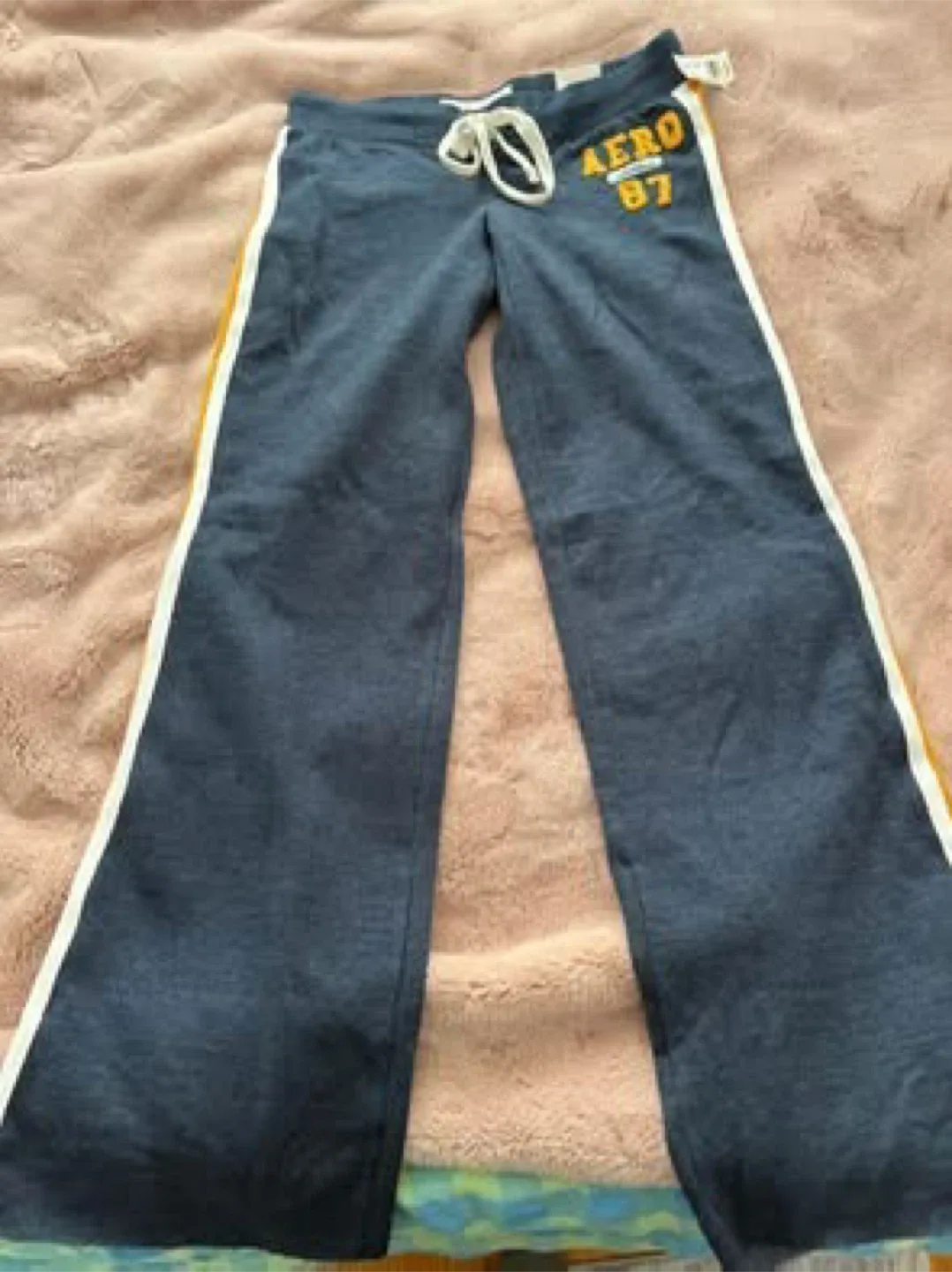 Aeropostale sweat pants (Tags still attached)(Small) thumbnail