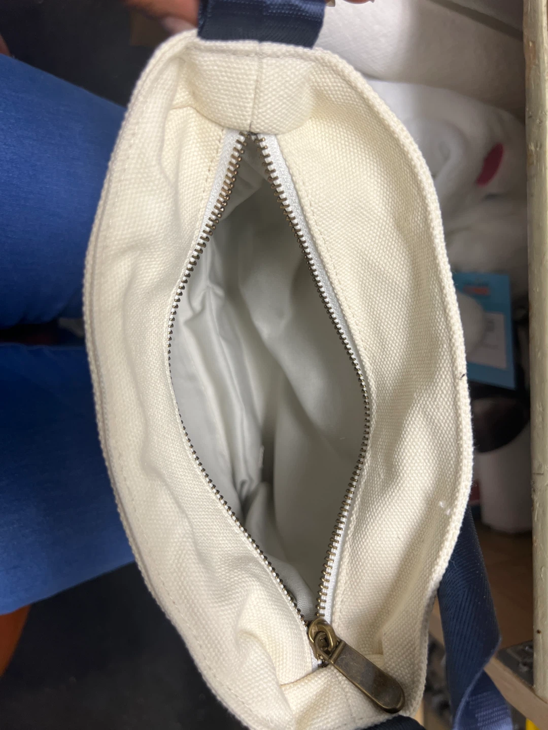 Disneyland 70 Mickey Mouse Crossbody Bag - photo 3