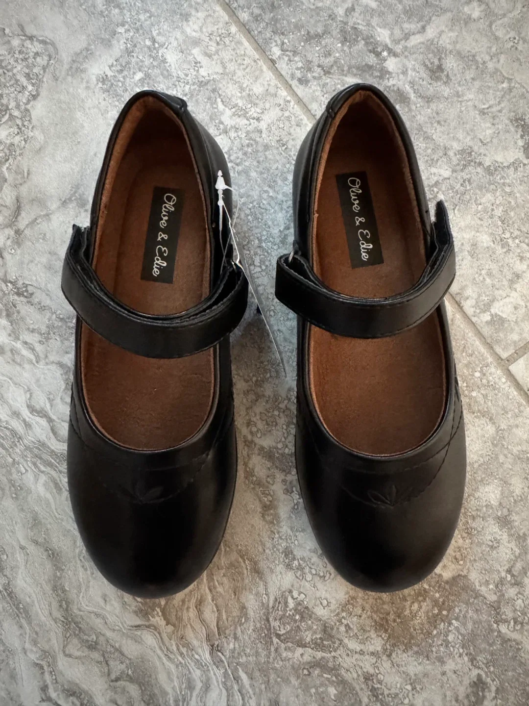 Olive & Edie Girls' Black Mary Janes Size 13