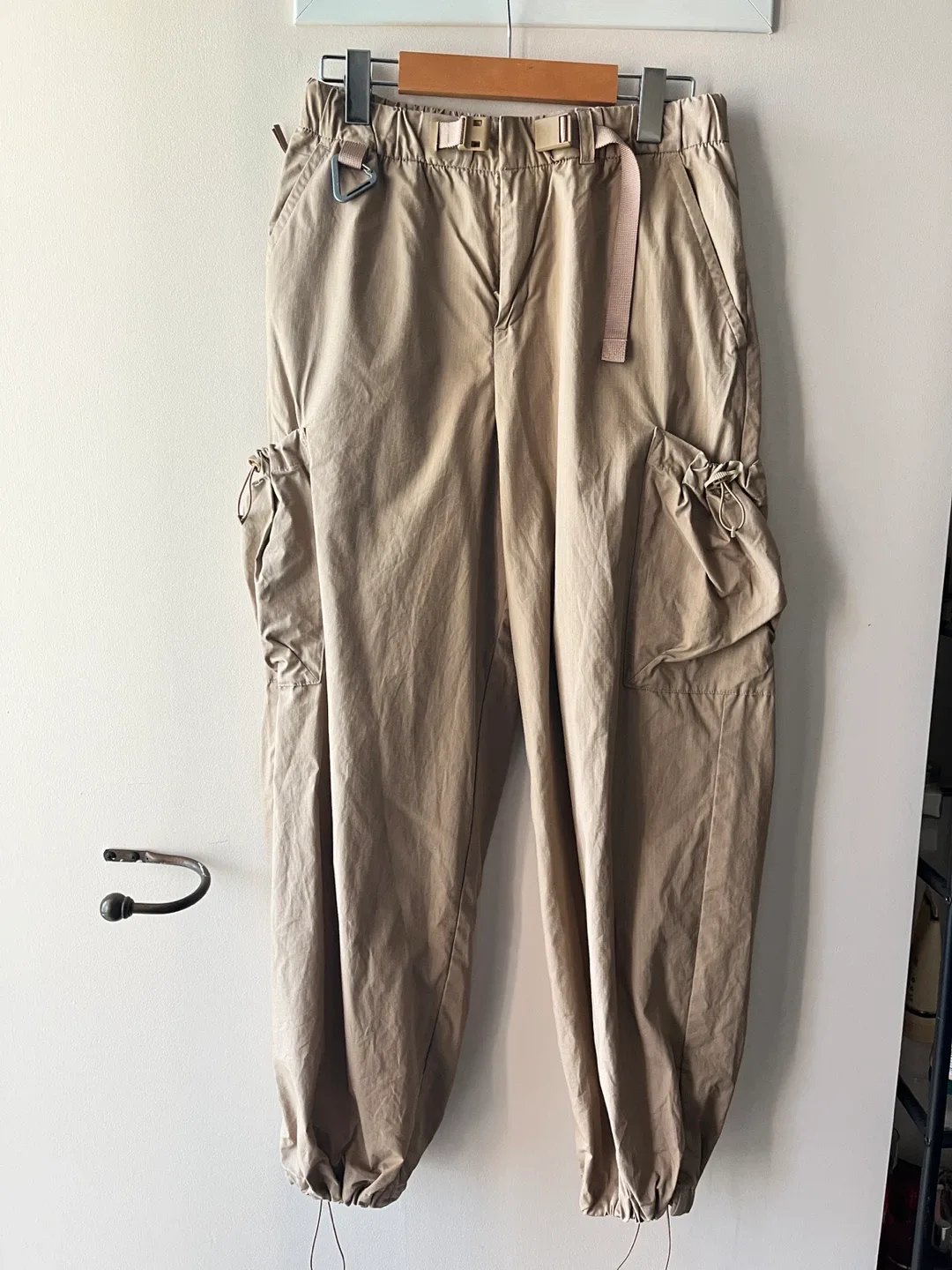 H&M Move Beige Cargo Pants - Size S thumbnail