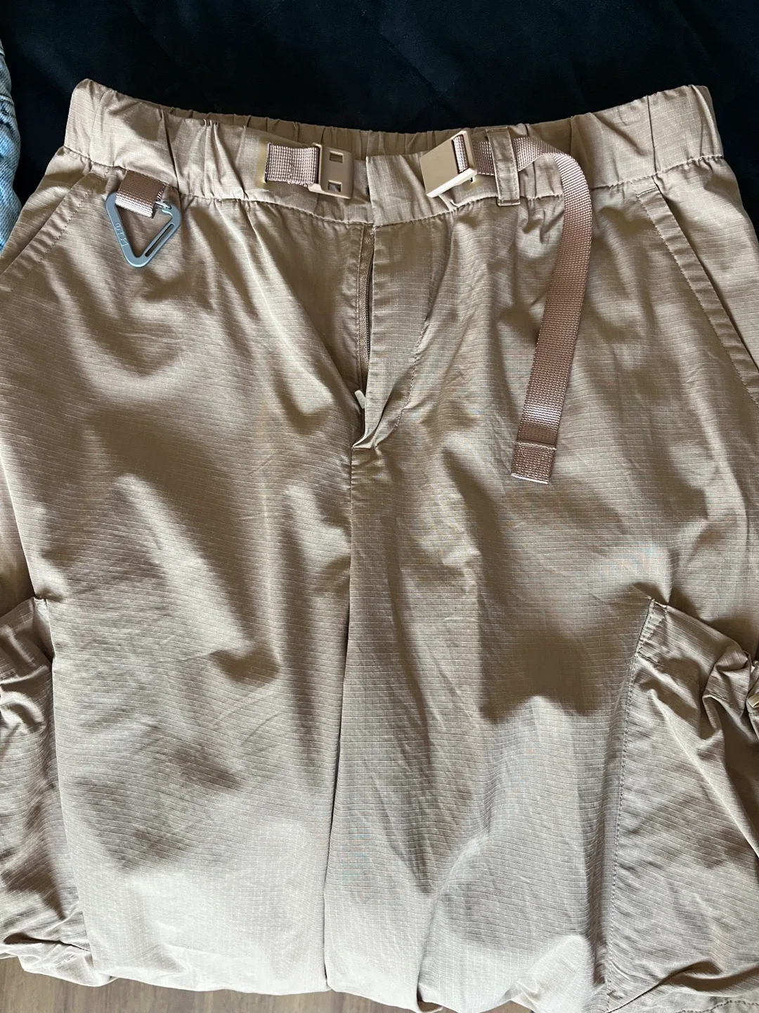 H&M Move Beige Cargo Pants - Size S image indicator(5)