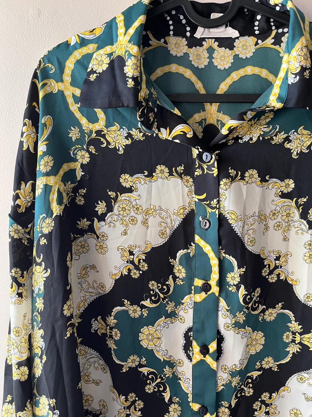 Oversized Long Sleeve Button-Up Shirt Size S - photo 2