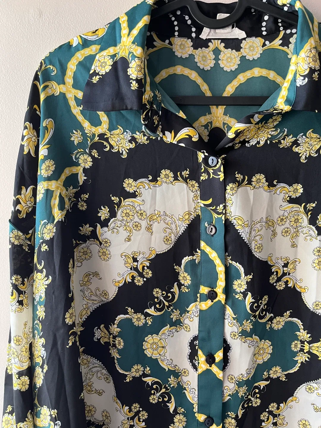 Oversized Long Sleeve Button-Up Shirt Size S image indicator(2)