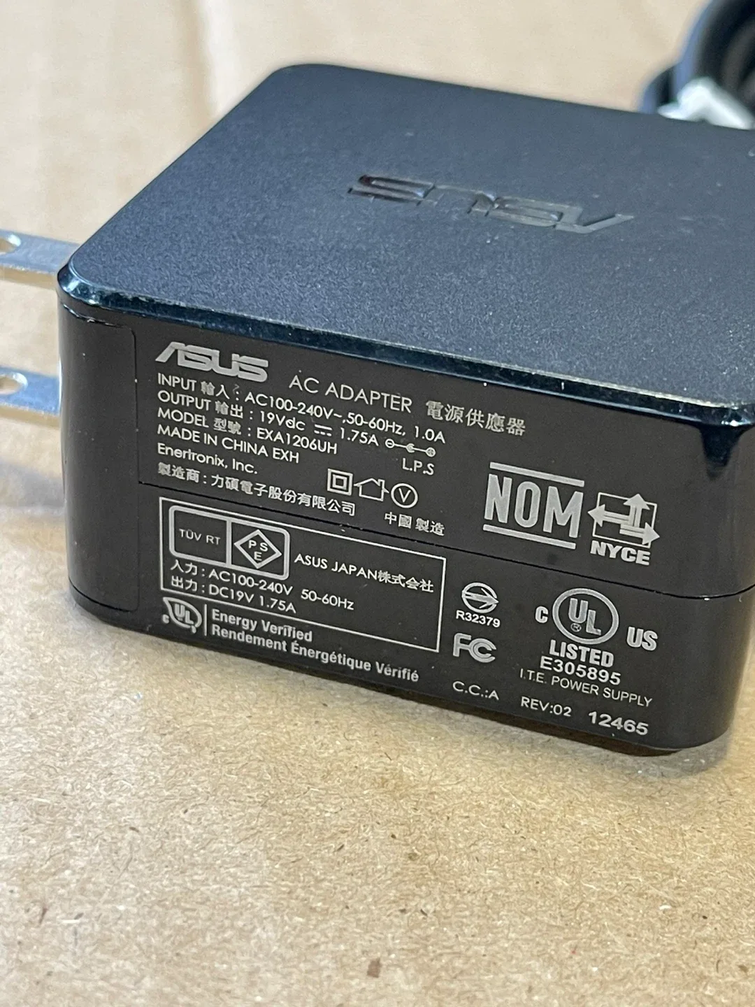 Asus AC Adapter EXA1206UH thumbnail