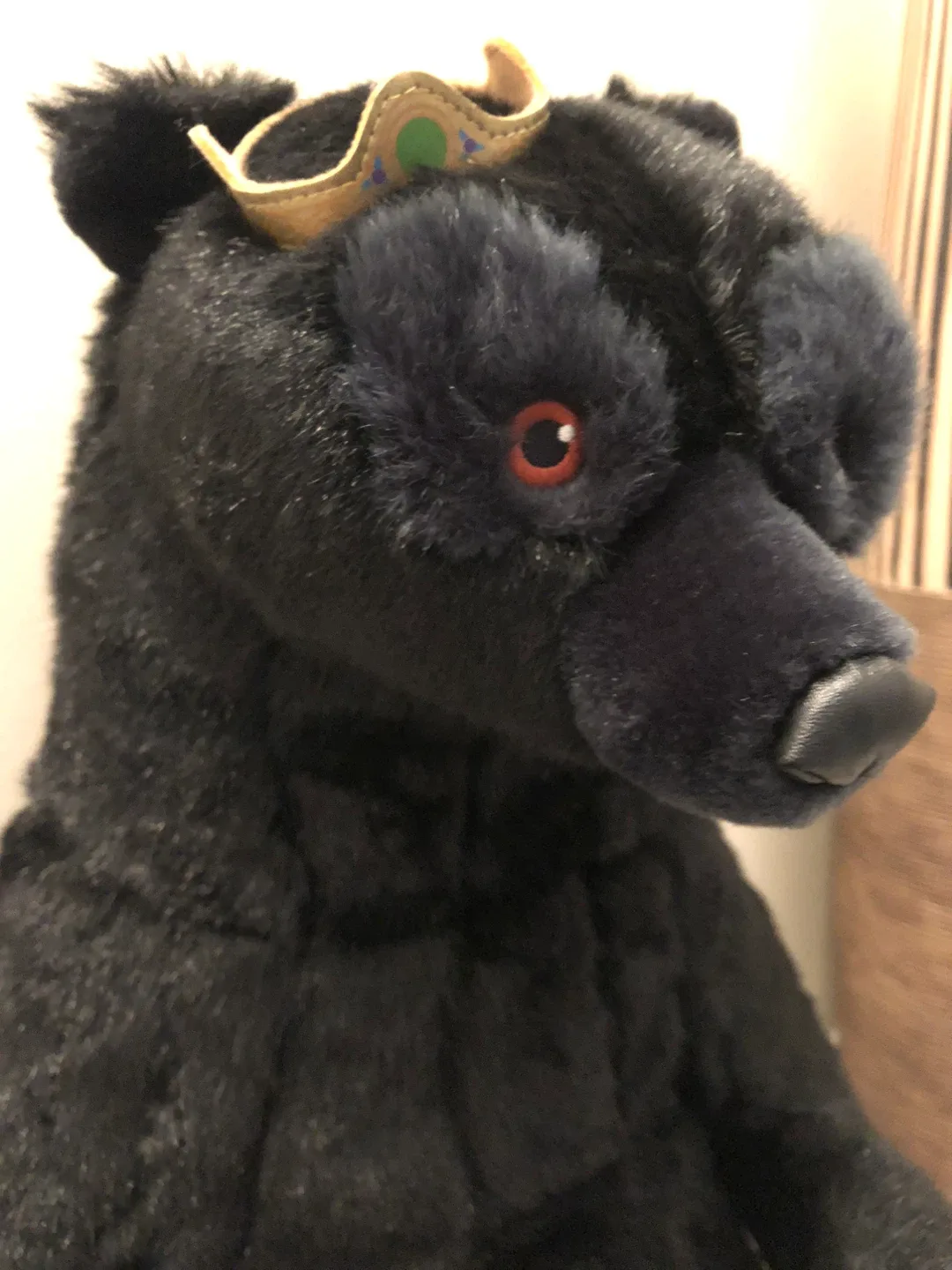 Disney’s Brave-Queen Elinor and Hamish image indicator(6)