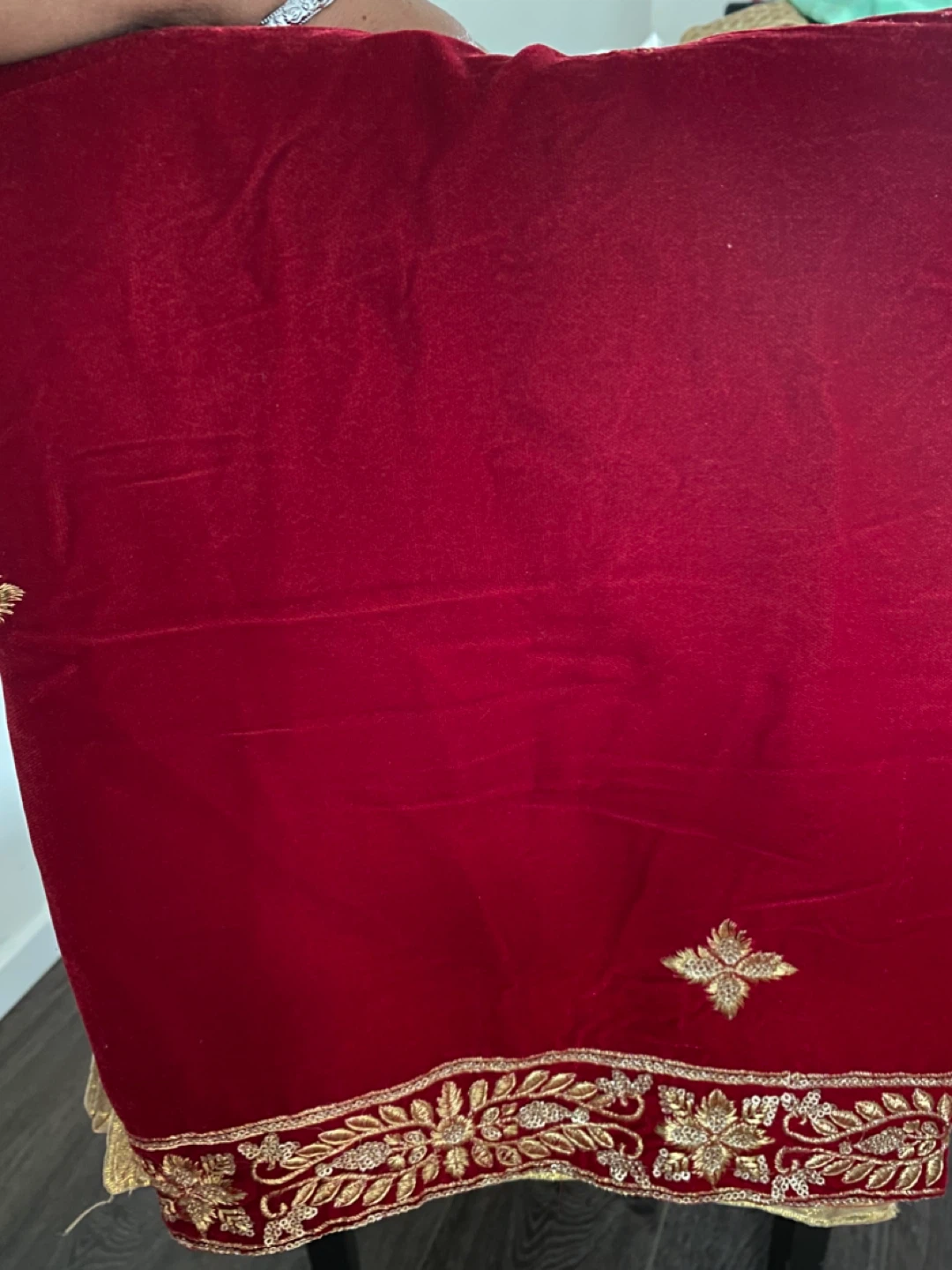 Red Velvet Shawl with Gold Embroidery - photo 2