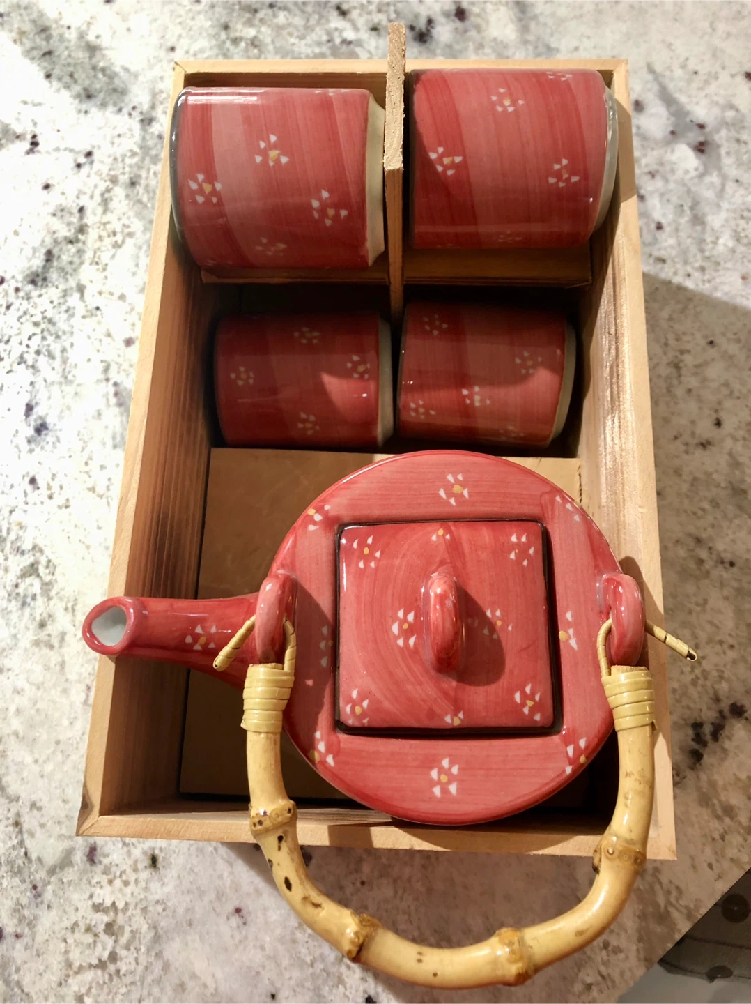 Tea Set with Teapot and Cups - Red Floral Design - photo 3