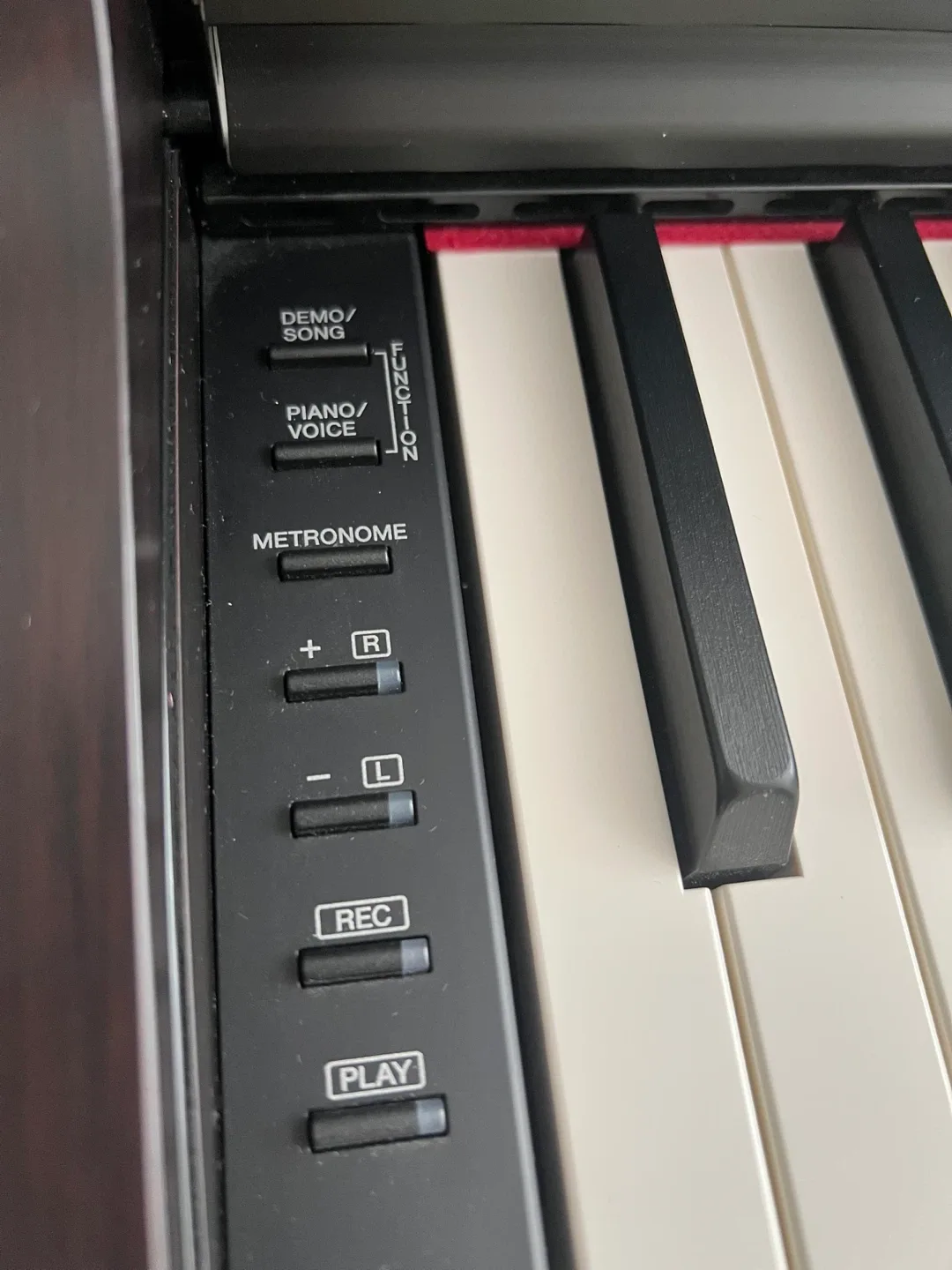 Piano Yamaha image indicator(3)