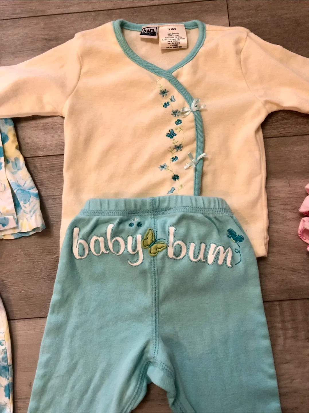 Baby Girl Clothes Bundle - 3 Months image indicator(5)