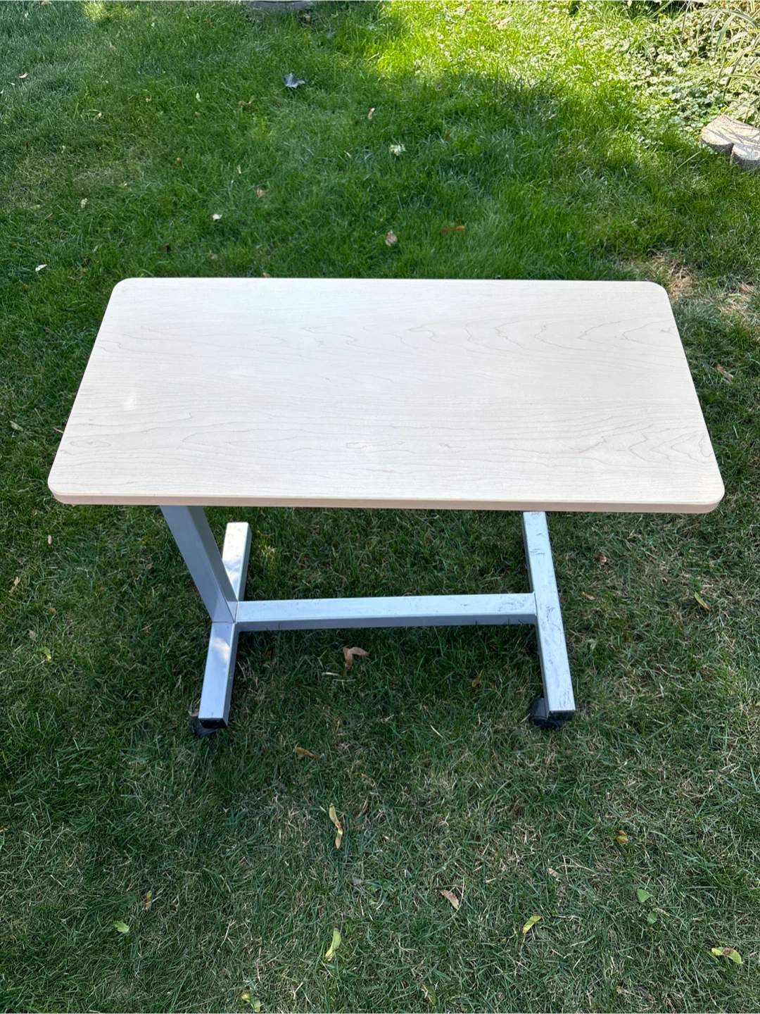 Adjustable Overbed Table