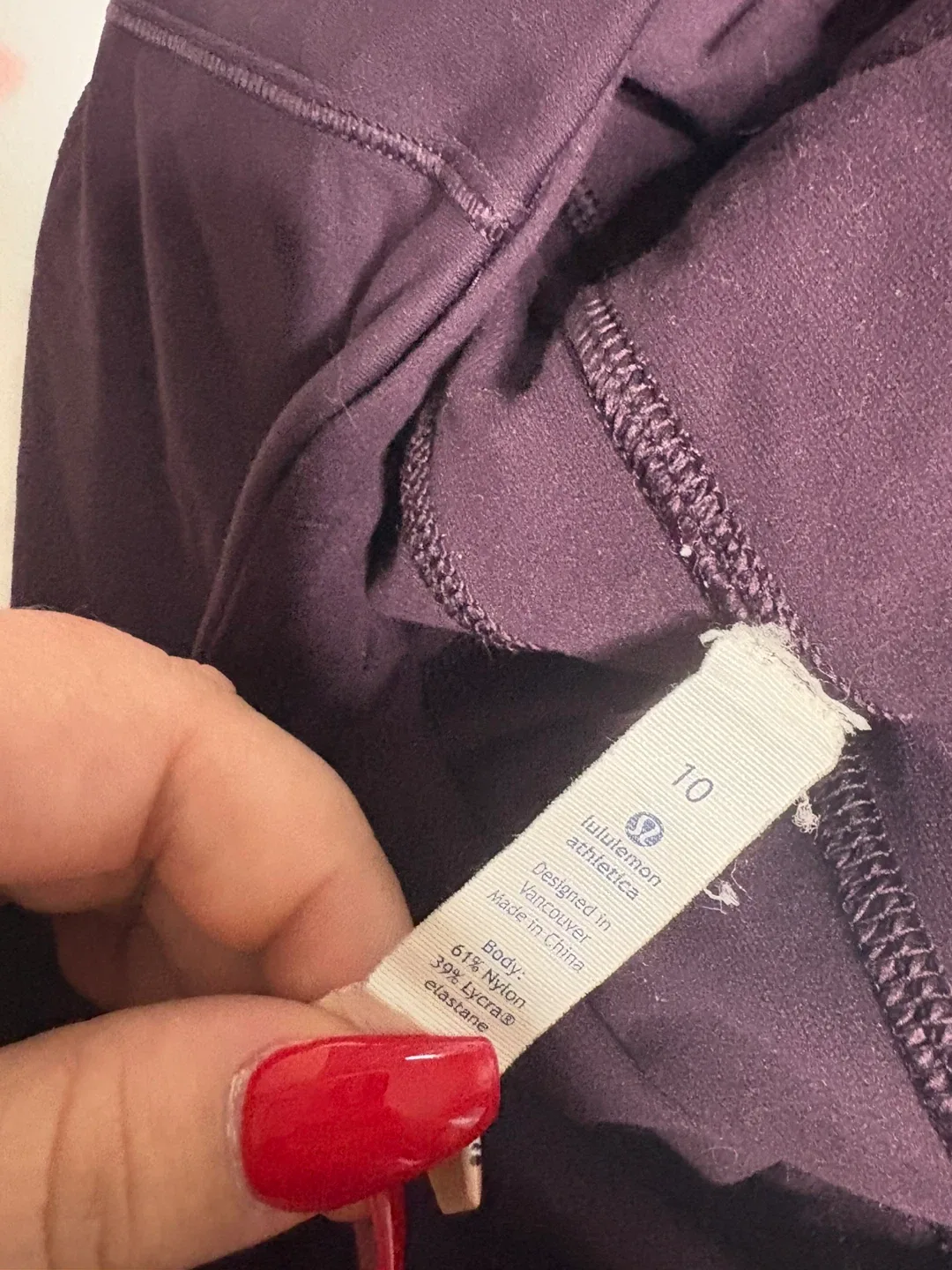 Lululemon Athletica Purple Leggings - Size 10 image indicator(2)