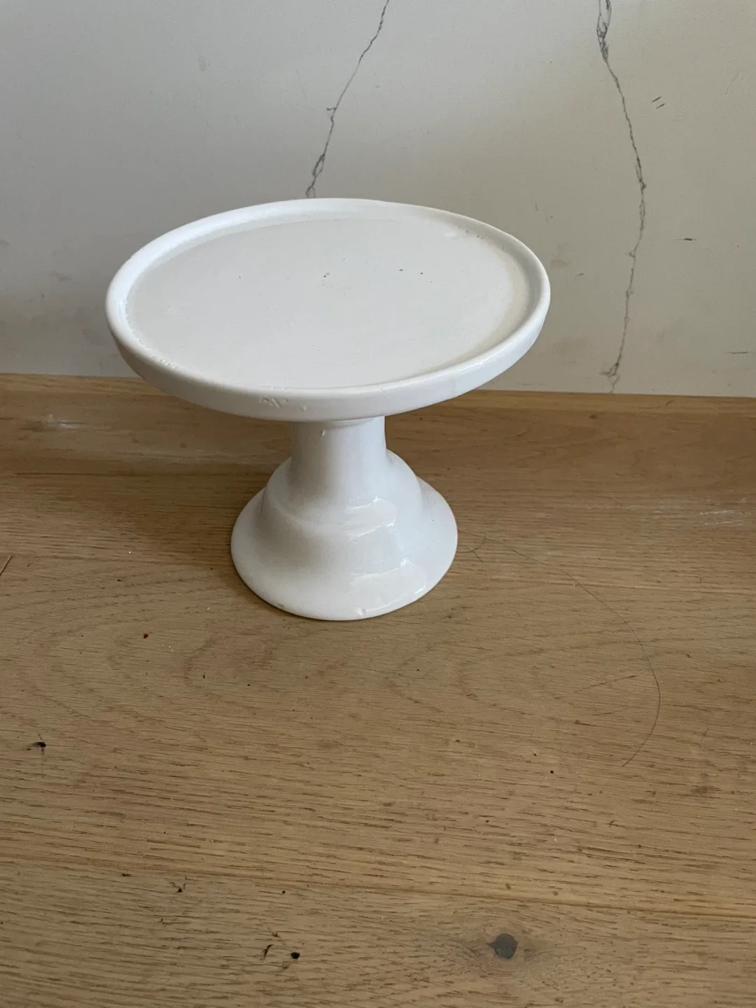 White Ceramic Cake Stand thumbnail