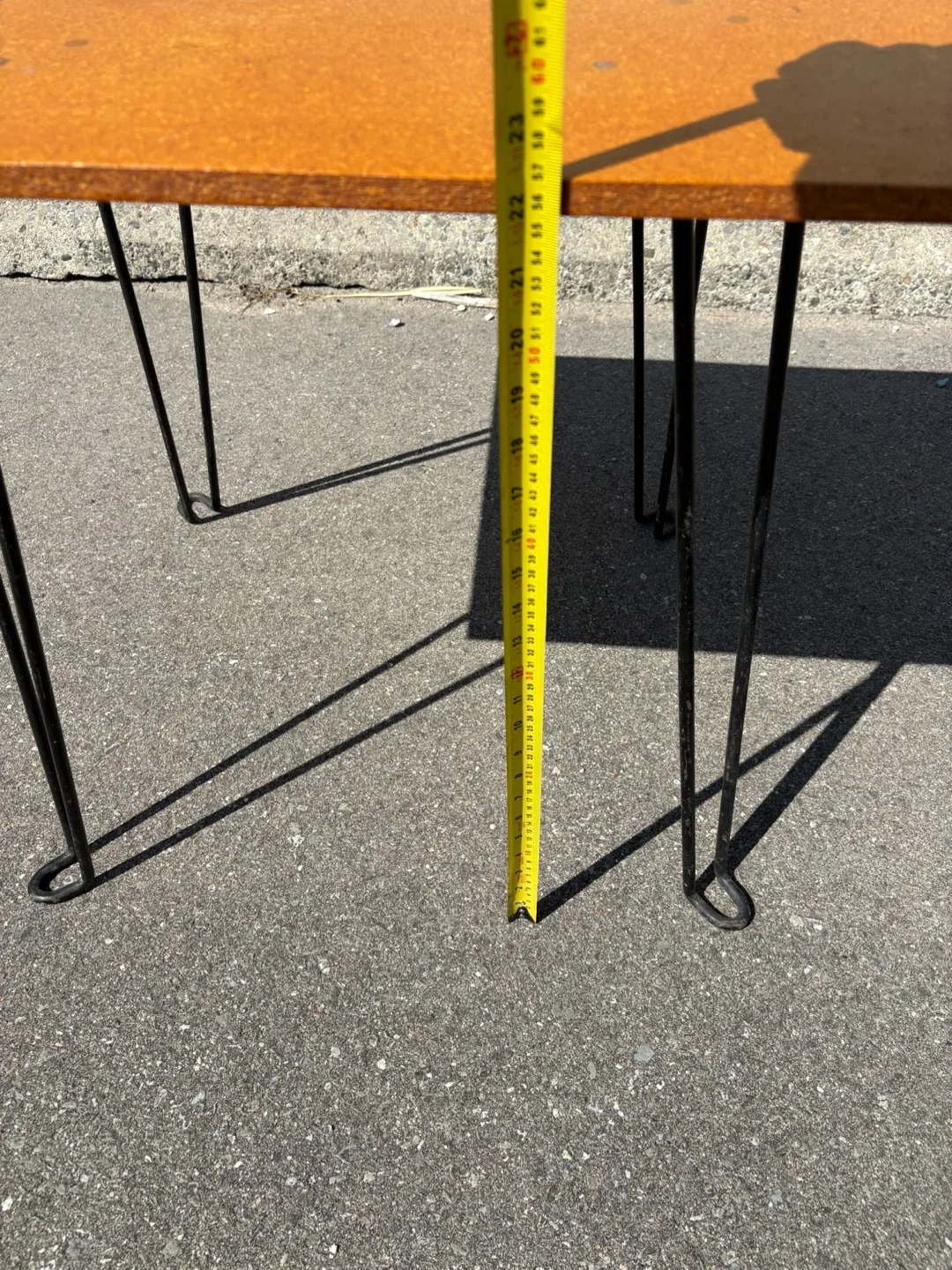 Small Square Table with Hairpin Legs image indicator(7)