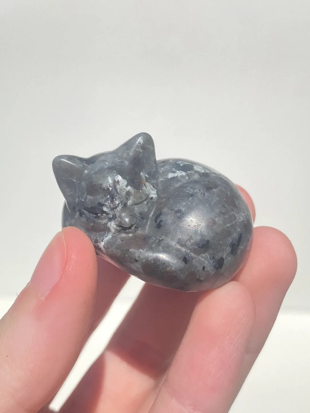 Crystal Cats image indicator(3)