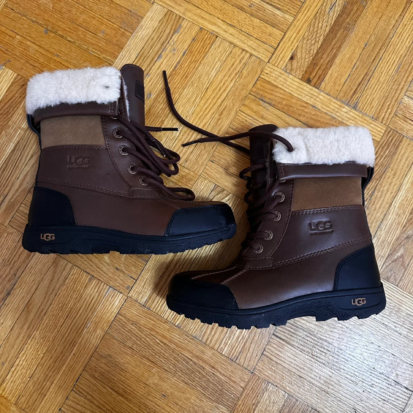 NEW Kids UGG Brown Leather Winter Boots K Butte II CWR thumbnail