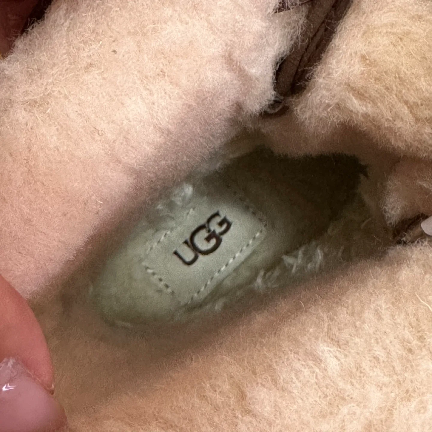 NEW Kids UGG Brown Leather Winter Boots K Butte II CWR image indicator(7)