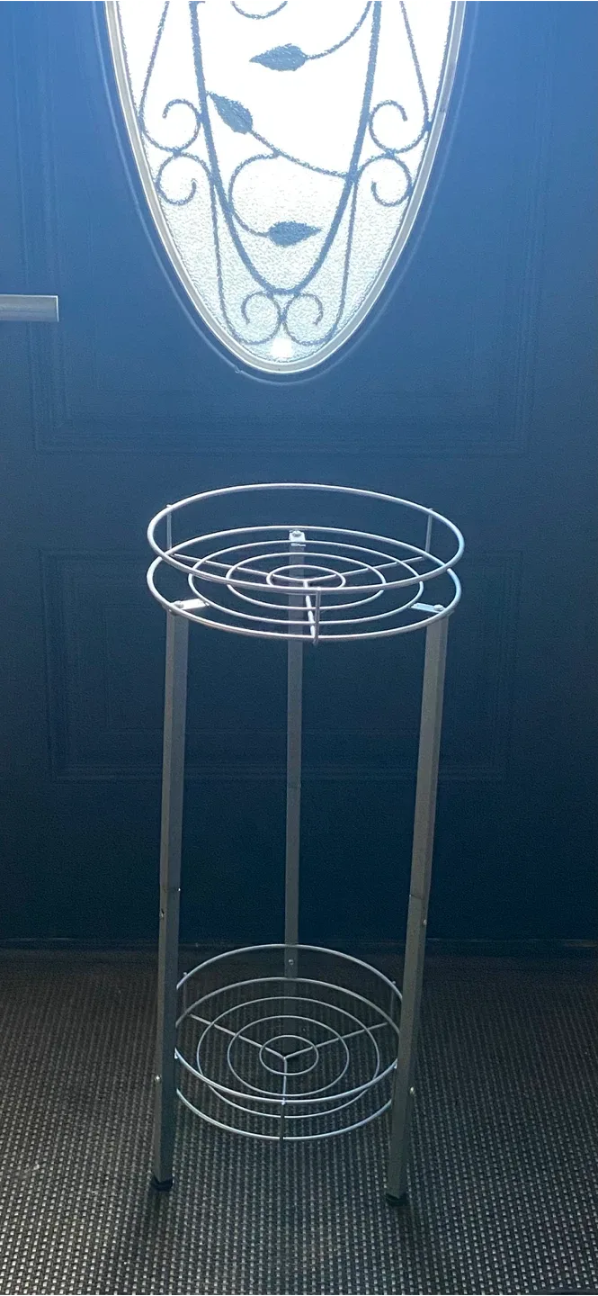Metal Plant Stand - Silver Colour thumbnail