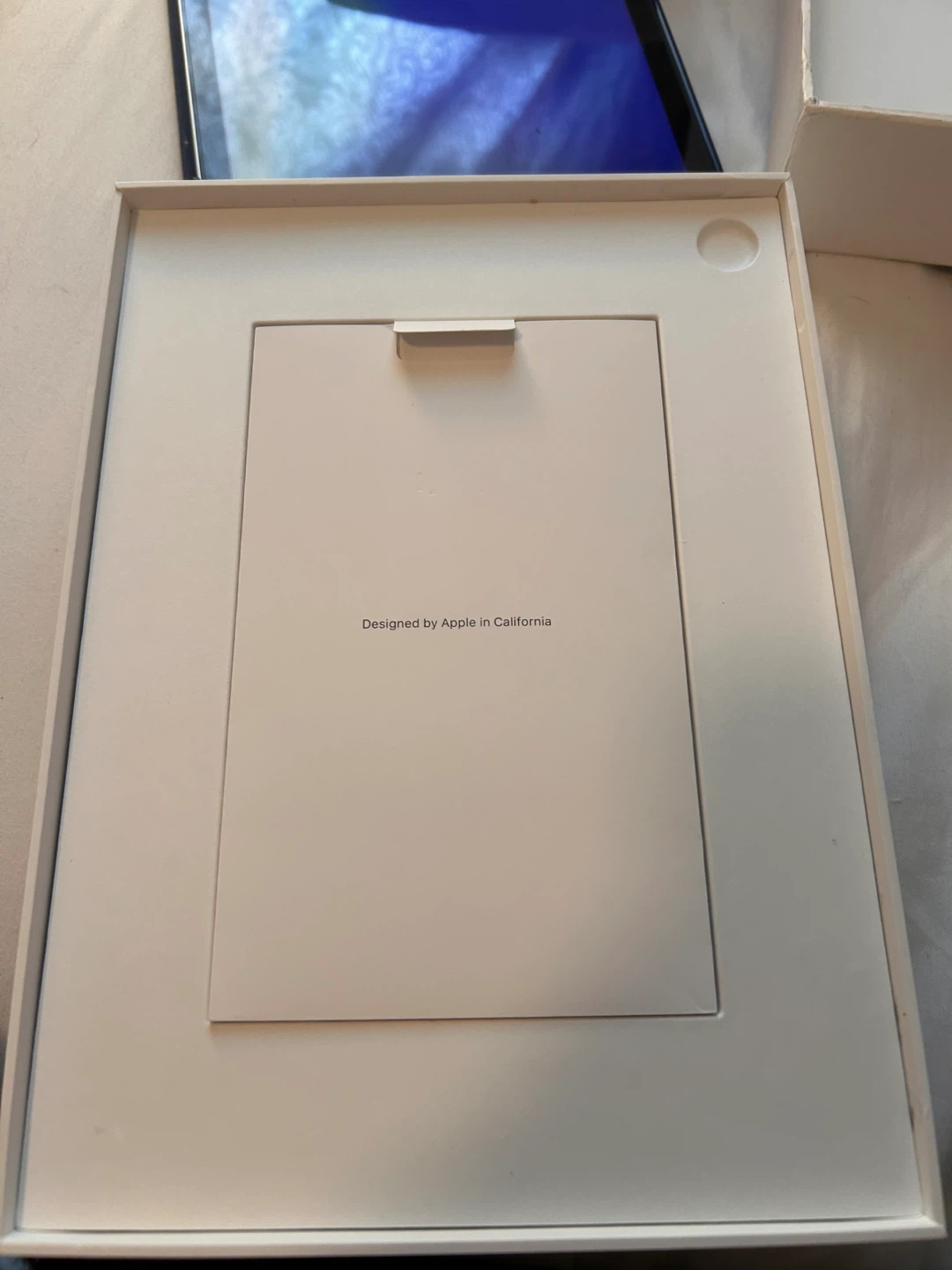 Brand new Apple iPad 10th gen in original packaging. - photo 5