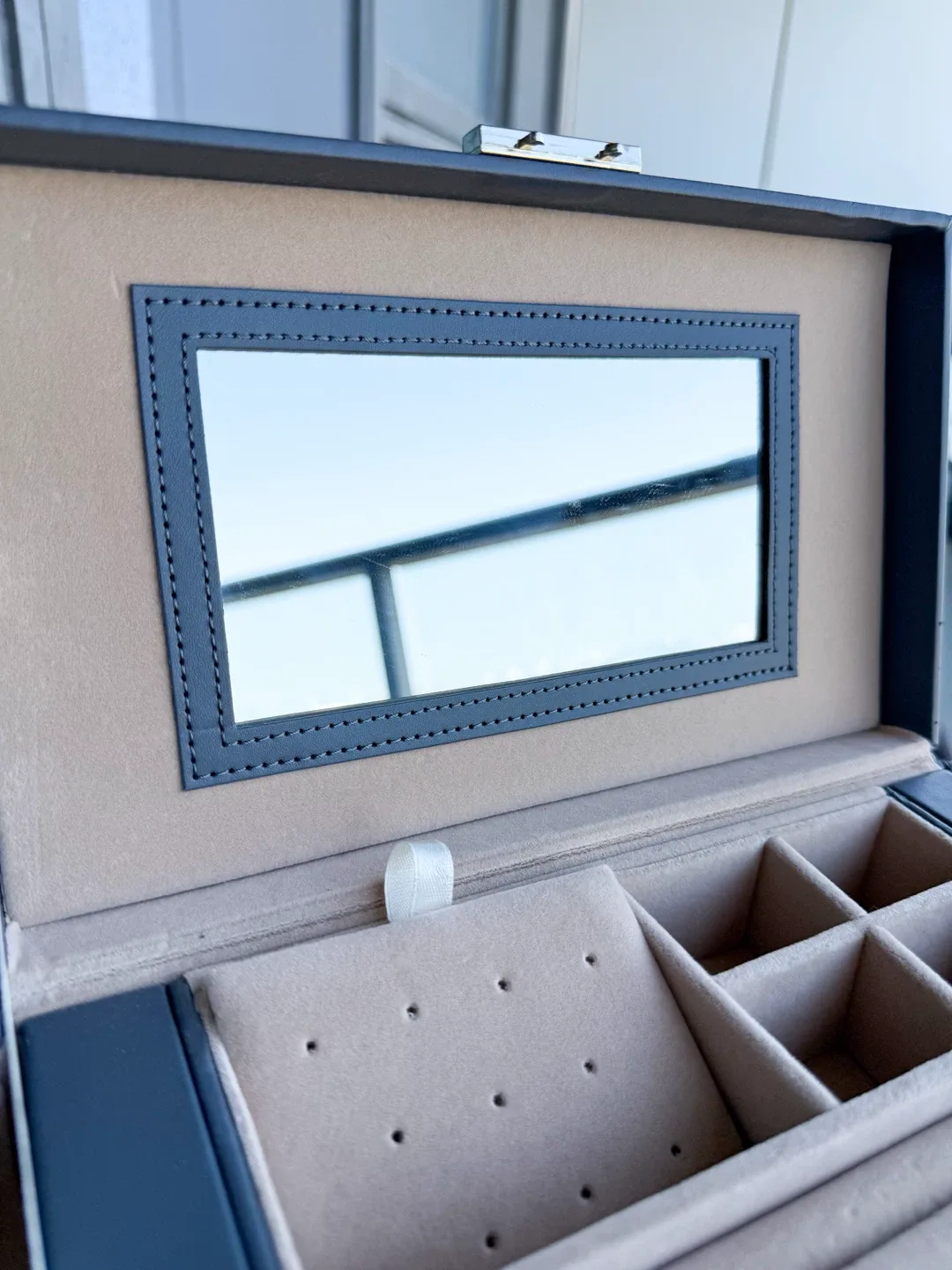 Jewelry Box, Jewelry Organizer with Mirror, Jewelry Storage image indicator(8)