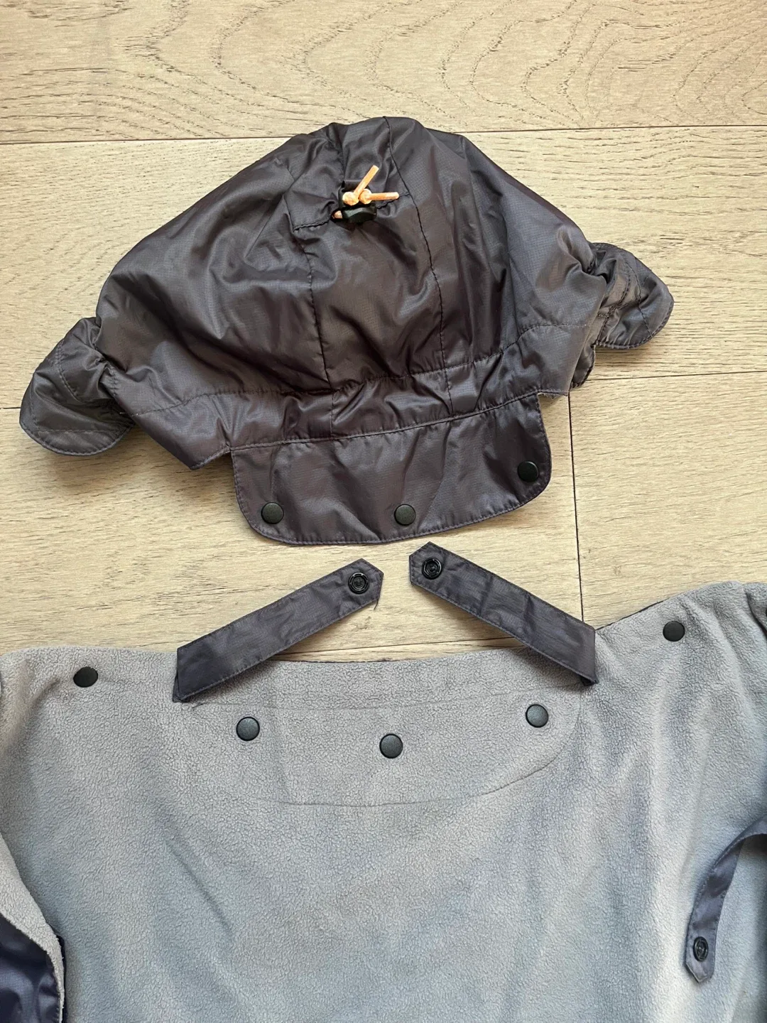 Ergobaby Baby Carrier All Weather Cover image indicator(5)