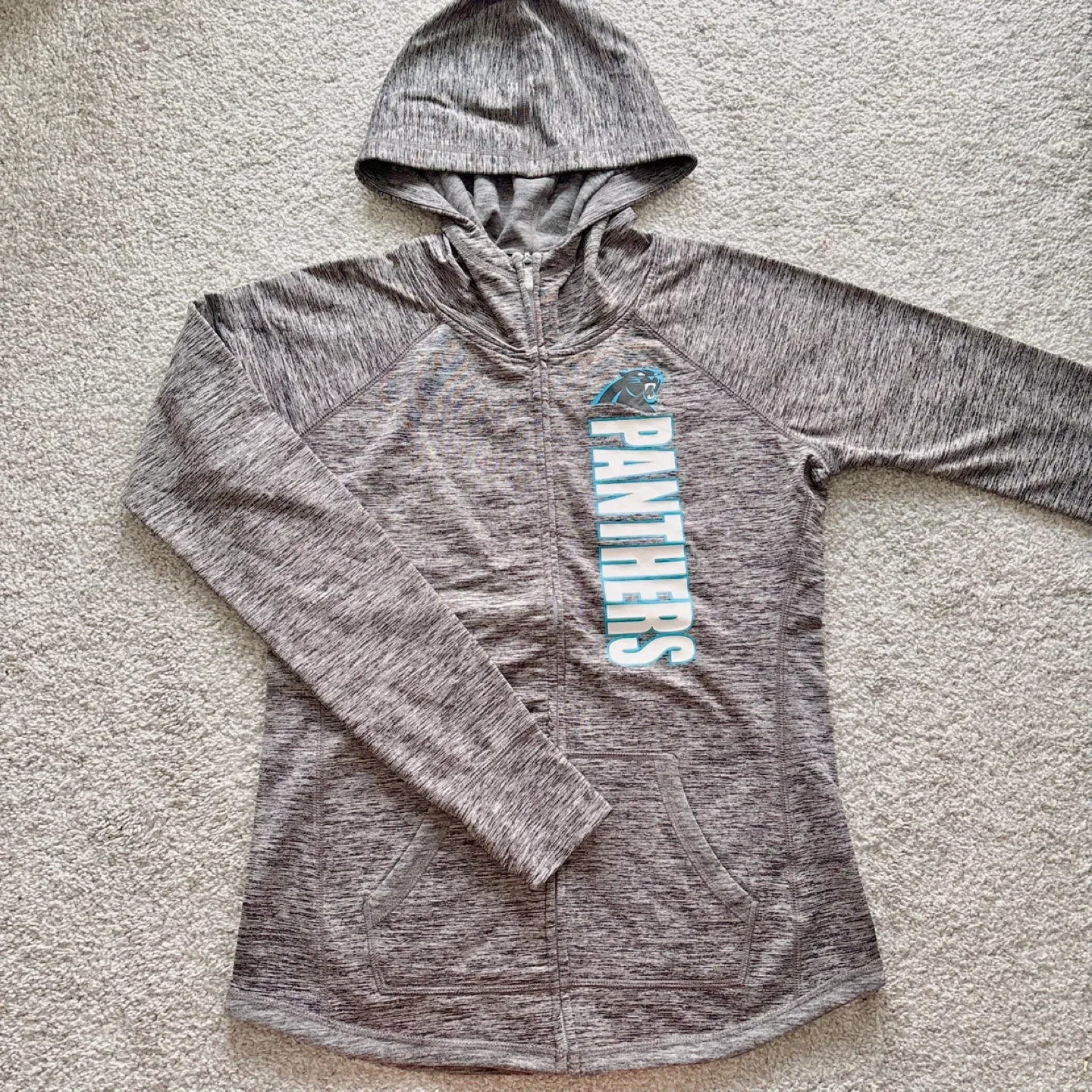 New NFL Football Team Women’s Full Zip Hoodie Size S & M image indicator(4)